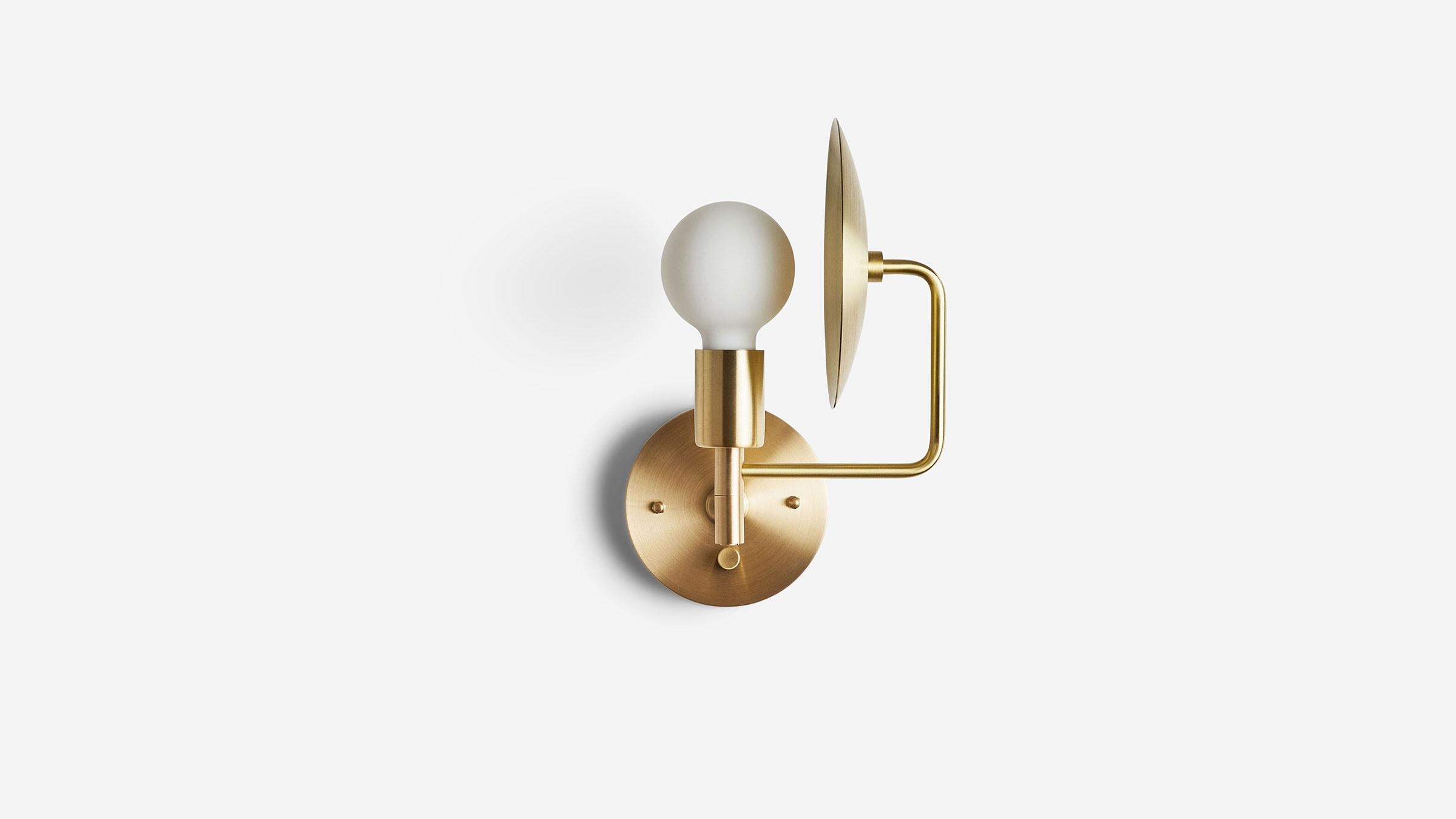 Workstead Orbit Sconce in Hand Finished Bronze en venta 3