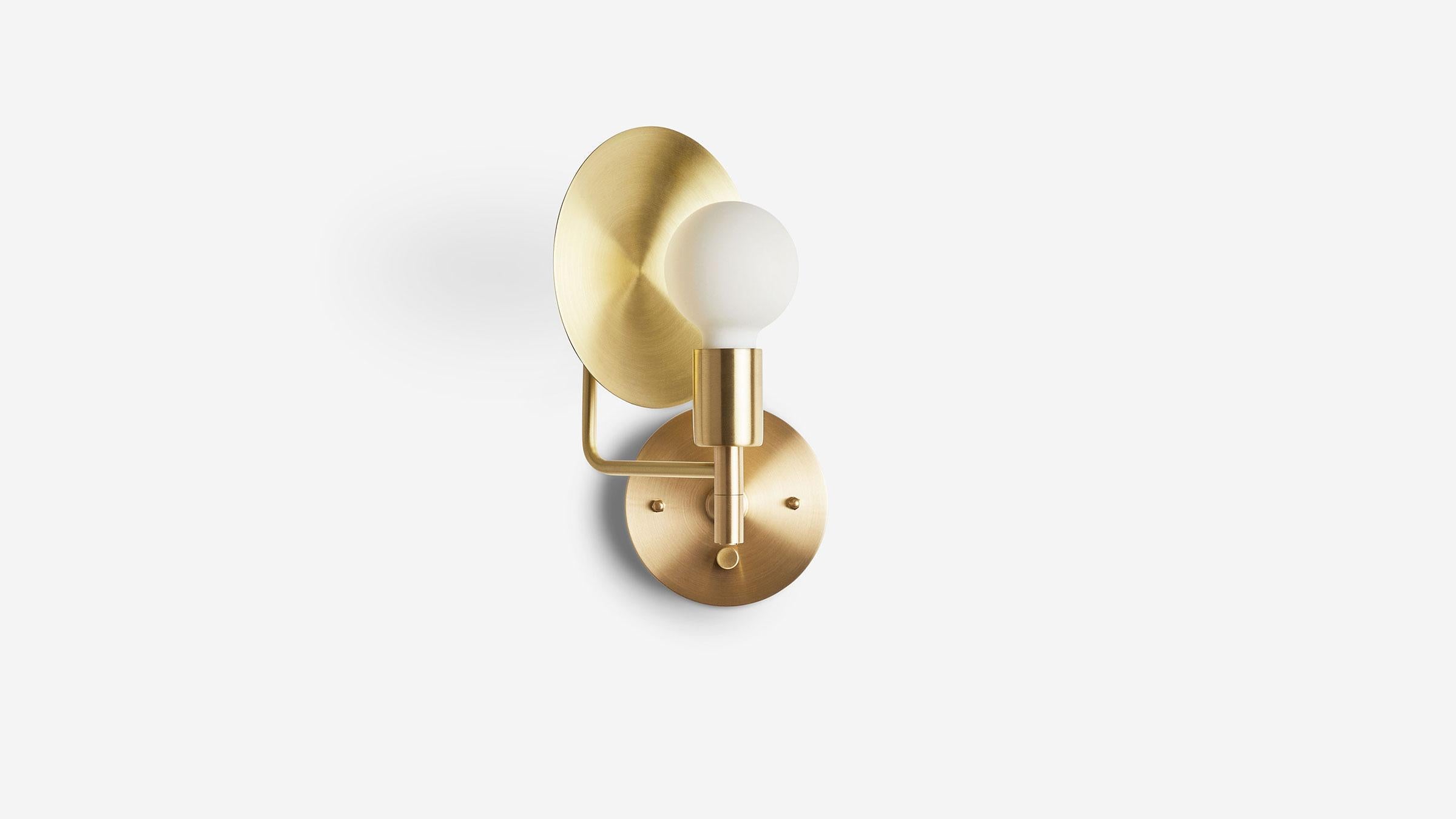 Workstead Orbit Sconce in Hand Finished Bronze en venta 4