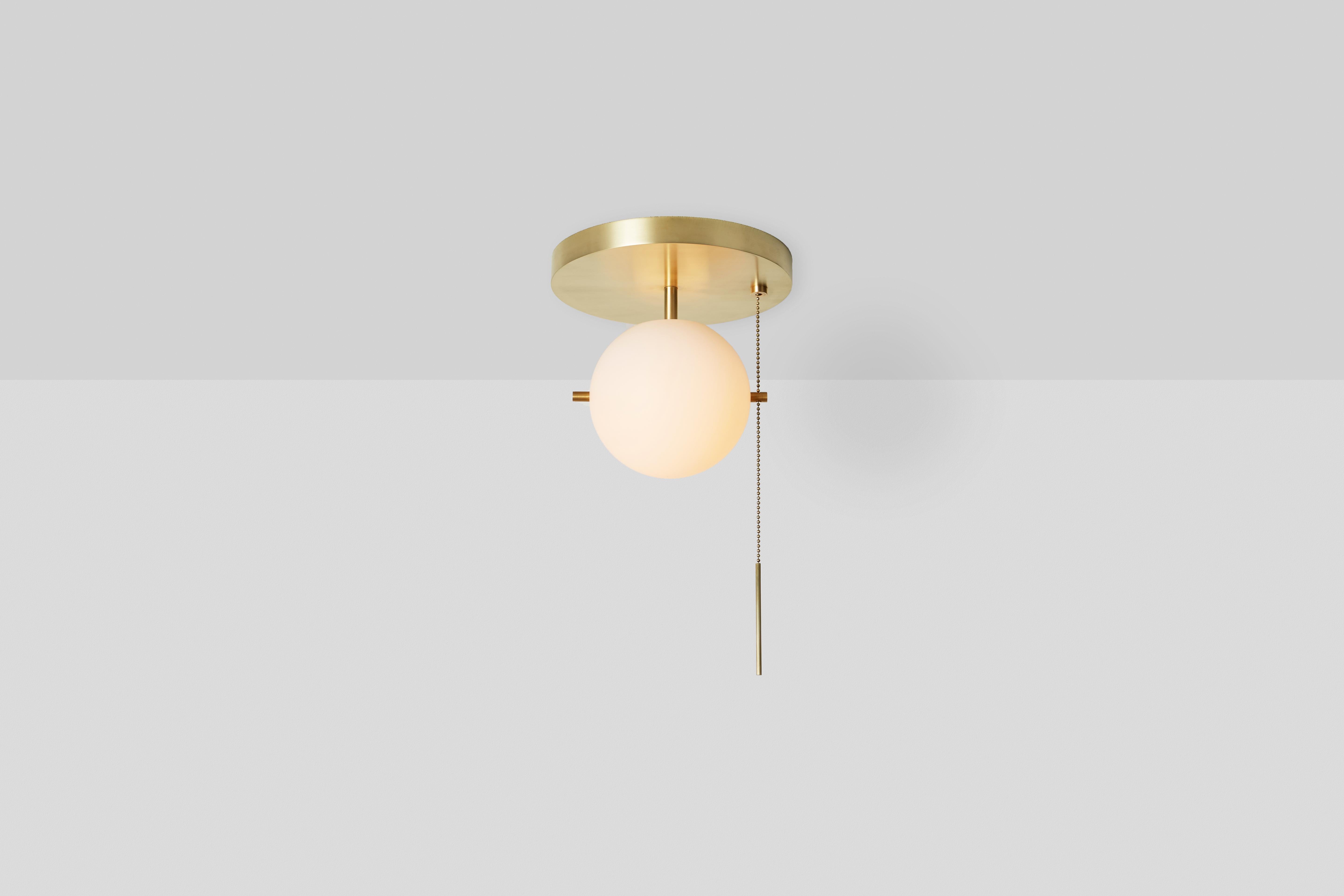 Pendentif Signal de Workstead en laiton ciselé en vente 6