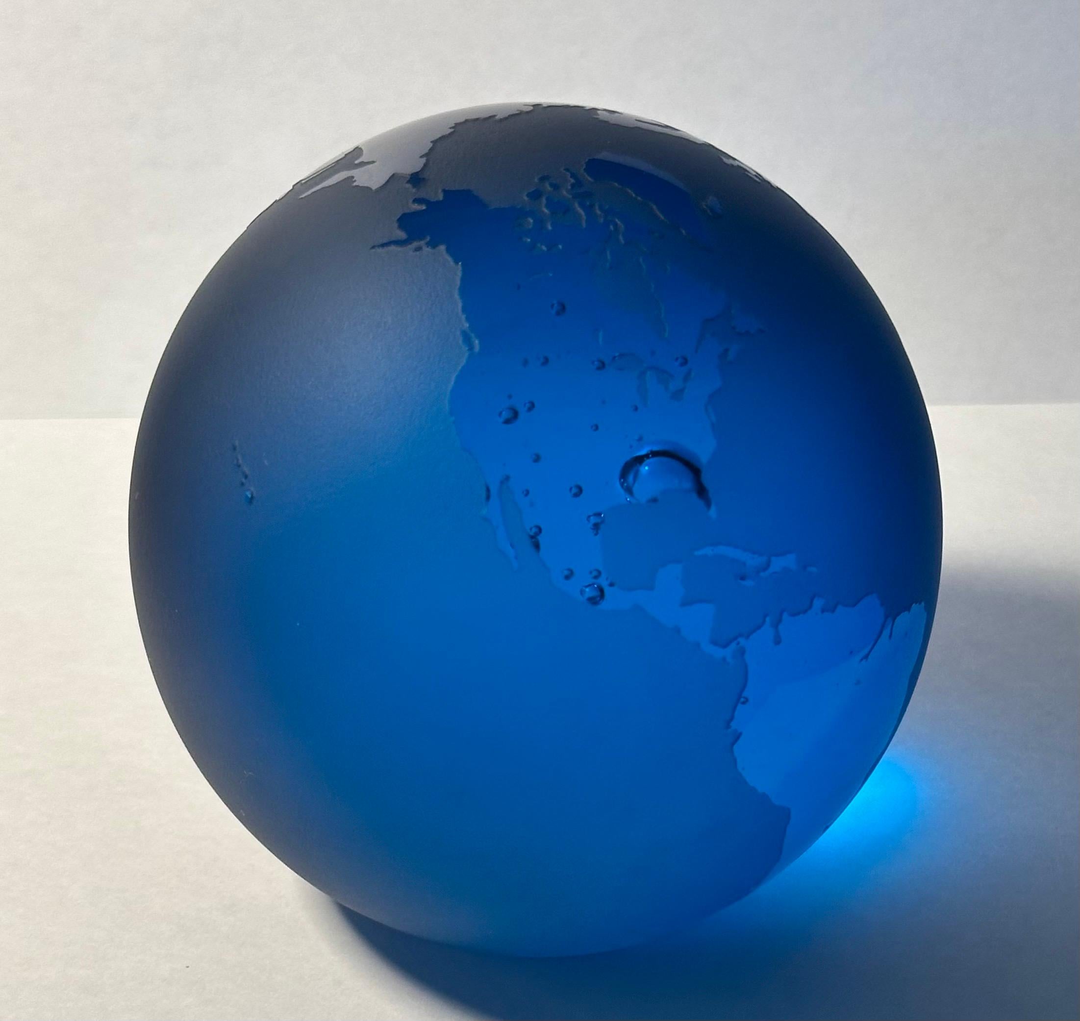 Spectaculaire presse-papier en verre d'art 