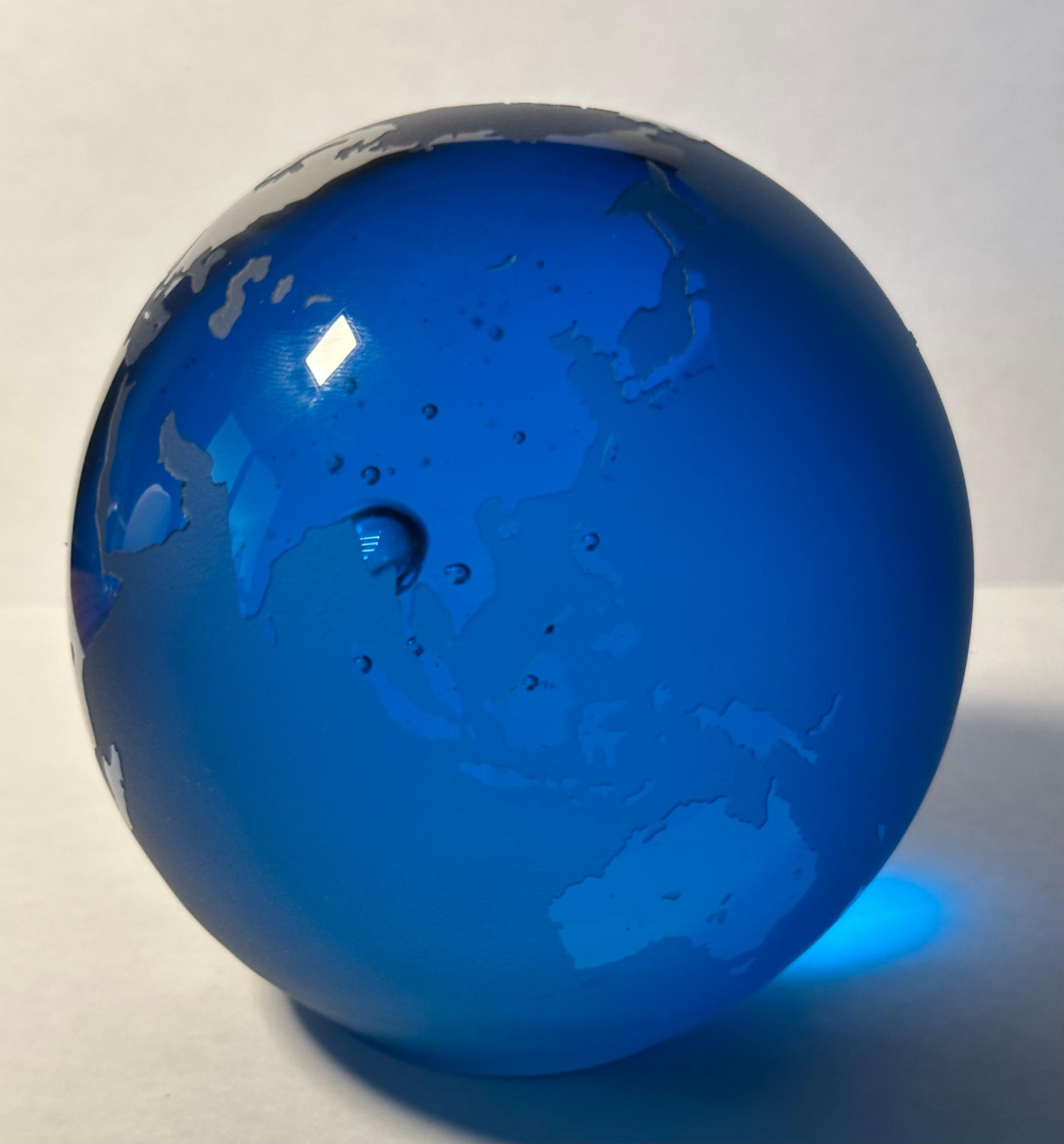 American World Globe Art Glass Paperweight by Steven Correia For Sale