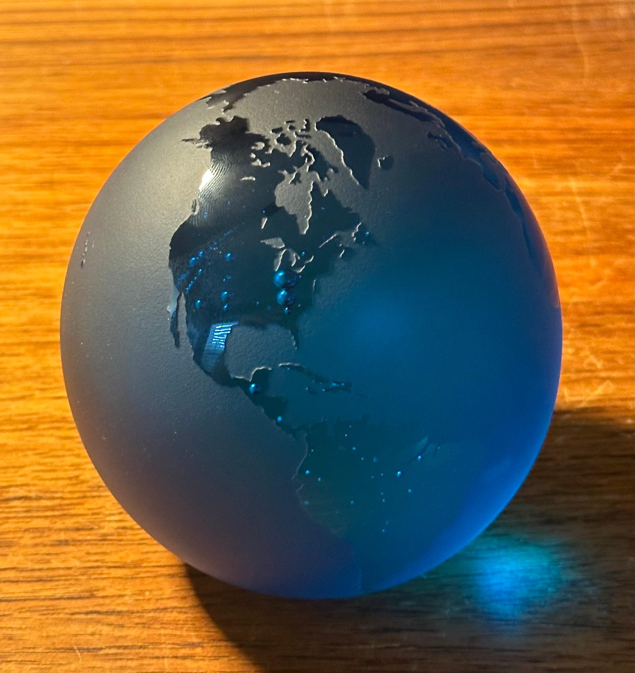 World Globe Art Glass Paperweight by Steven Correia For Sale 2
