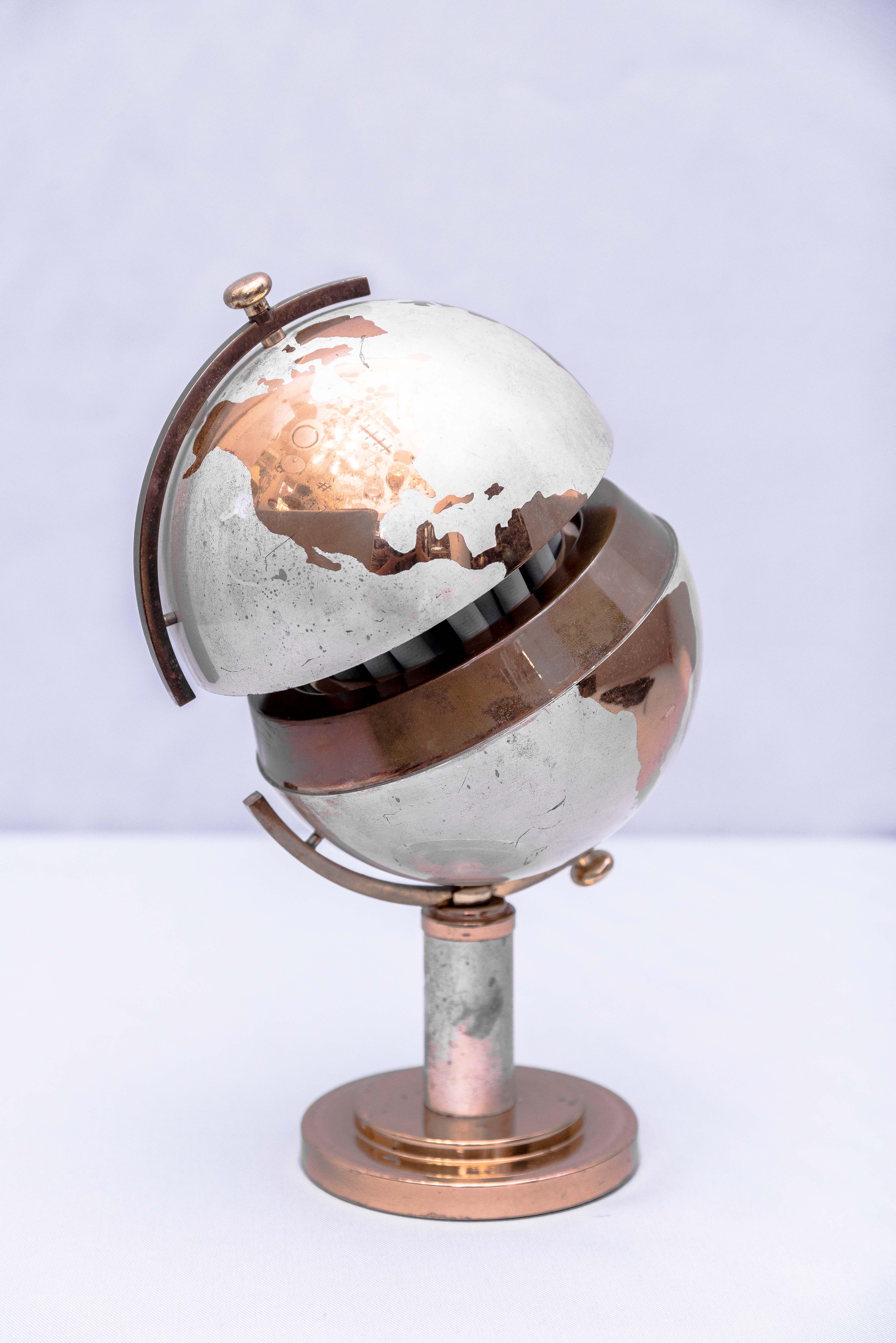 World Globe Cigarette Holder, 1950s by Europa 2