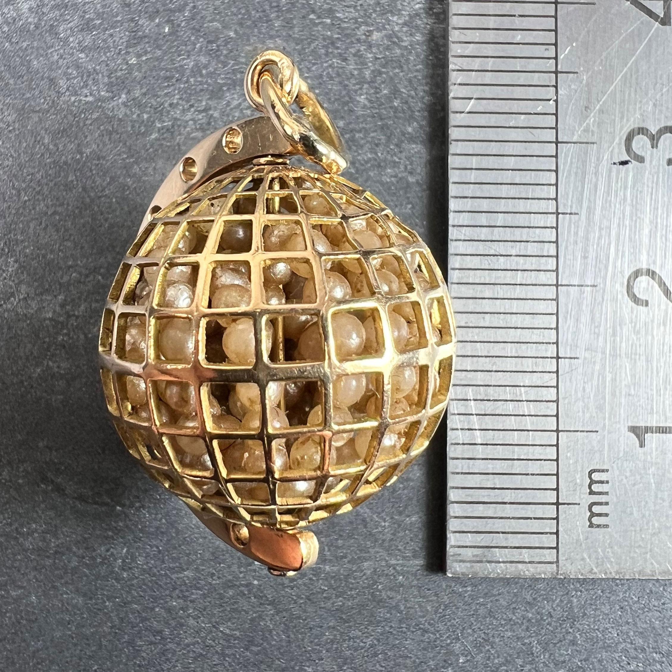 World Globe Italy, pendentif breloque imitiation en or jaune 18 carats avec perles en vente 10