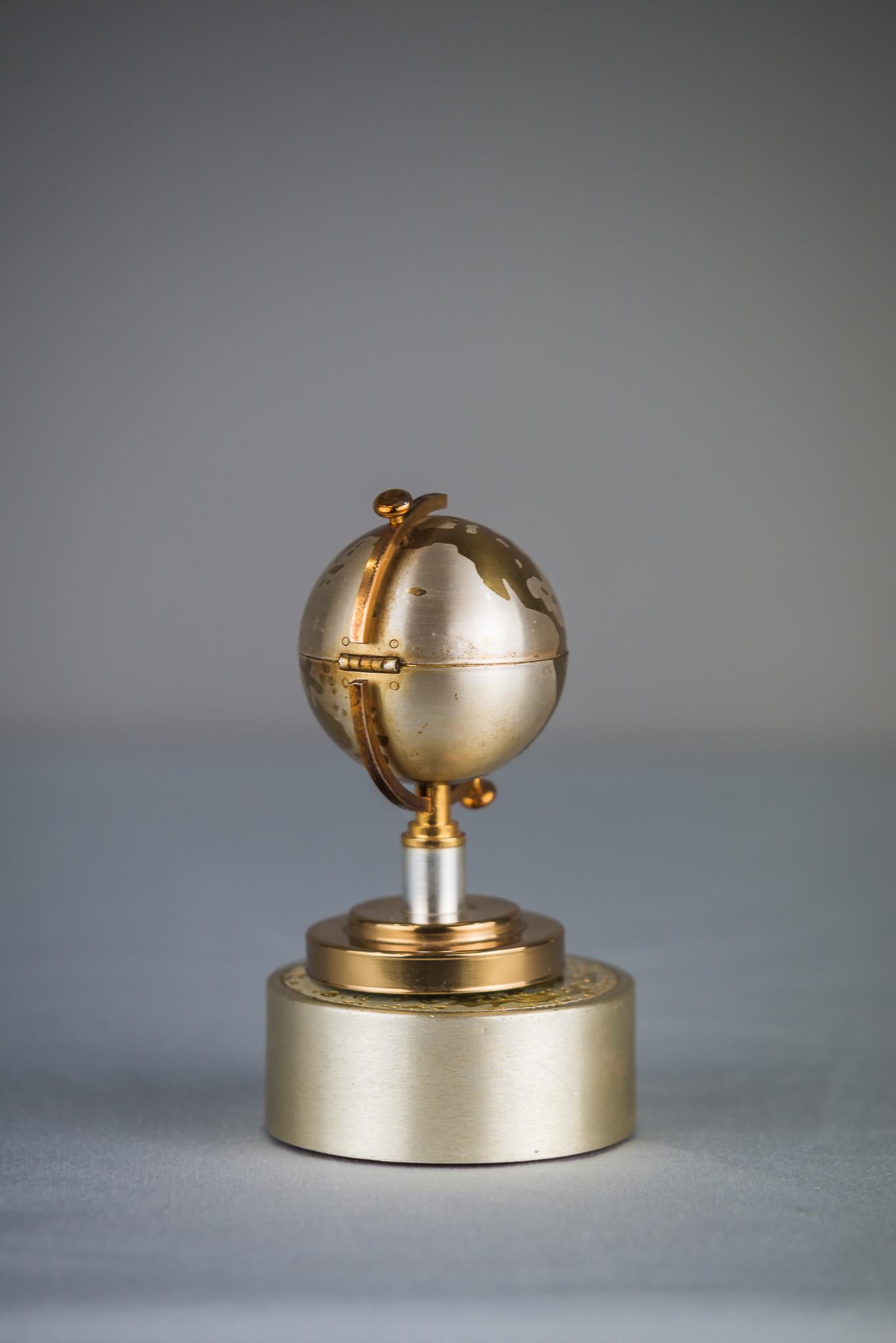 German World Globe Lighter with Music, by Europa, circa 1950s
