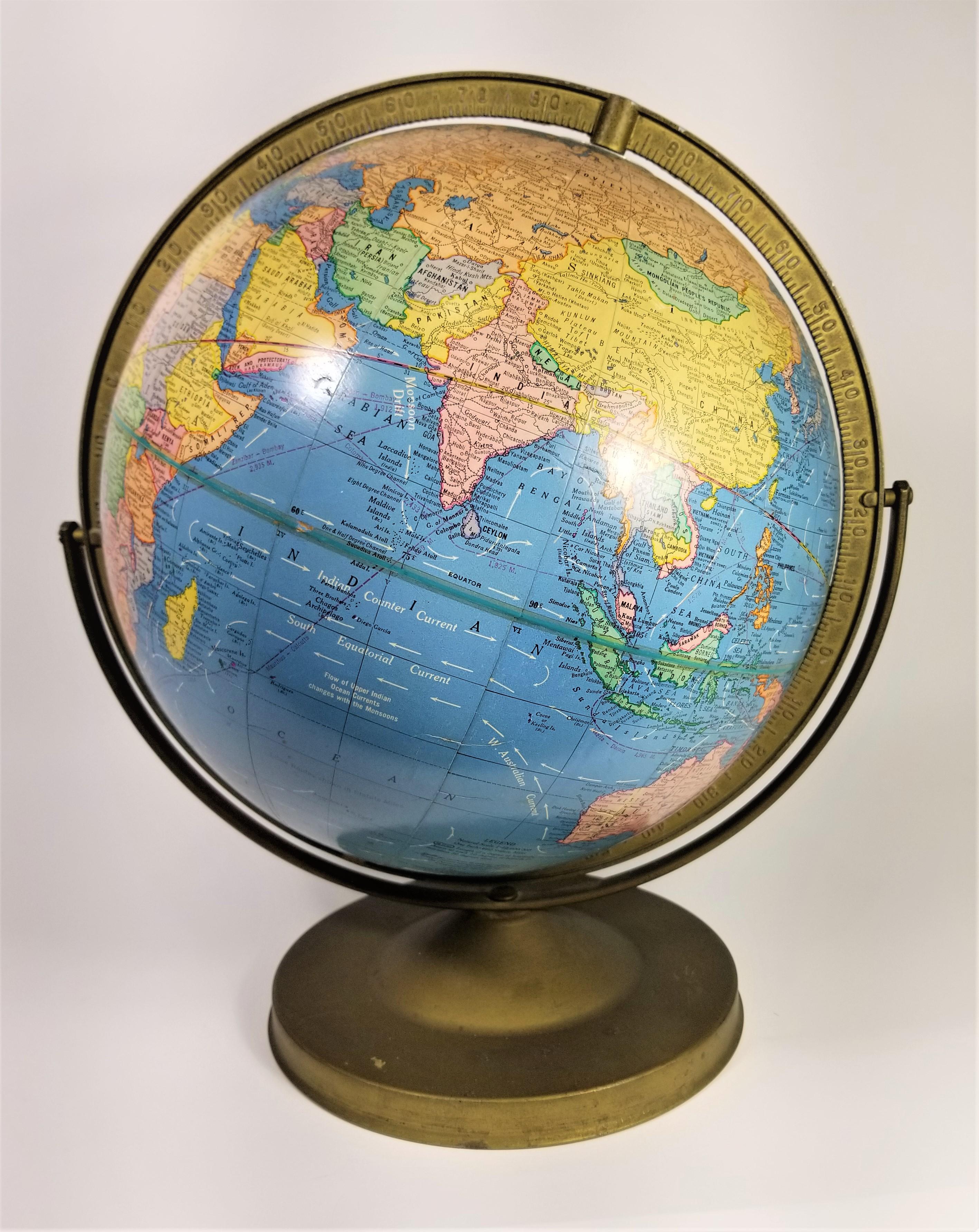 World Globe Cram's Imperial Circa 1950 12 inch (20. Jahrhundert) im Angebot