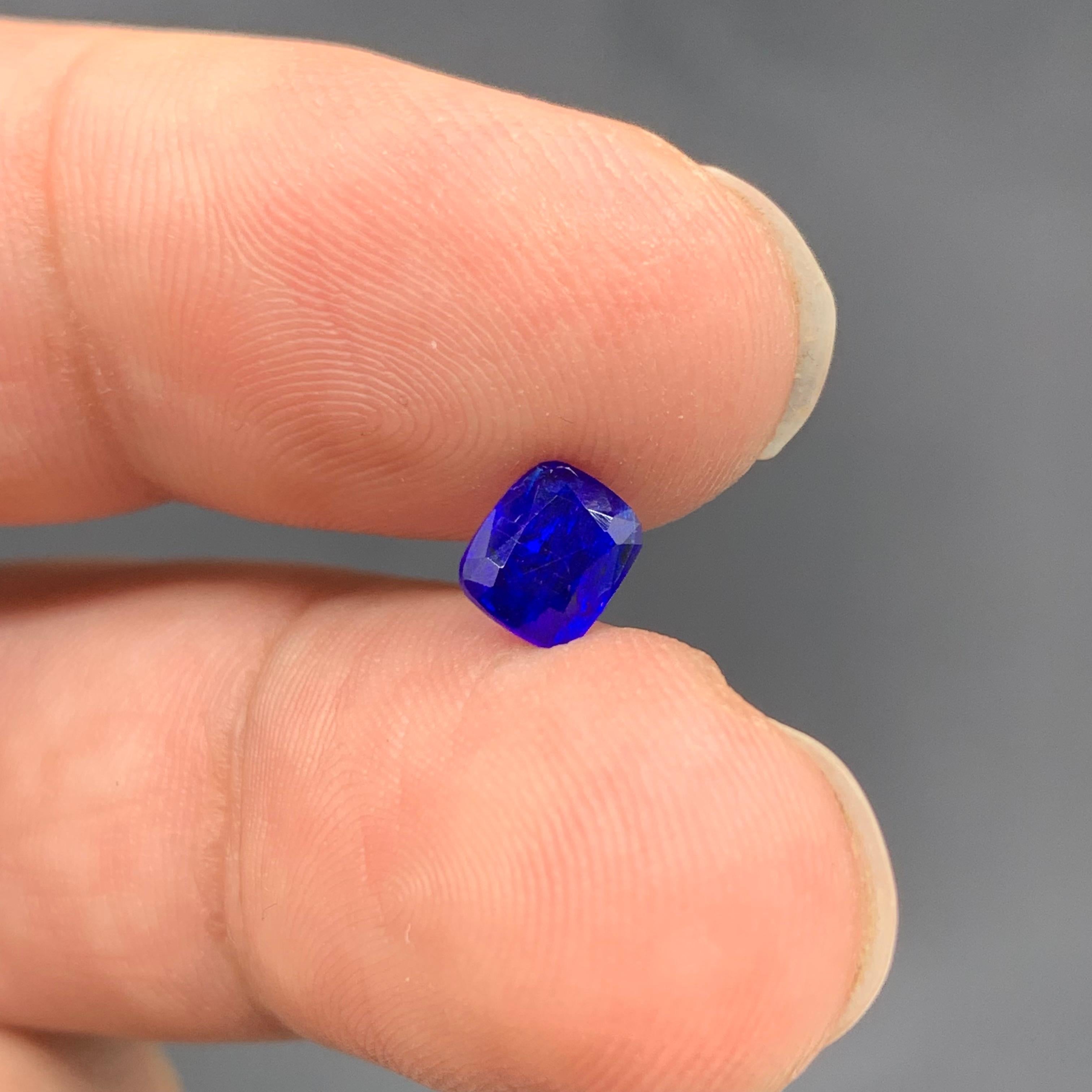 World Rarest 0.55 Carats Natural Loose Blue Haüyne / Haüynite Colour Change Gem For Sale 6
