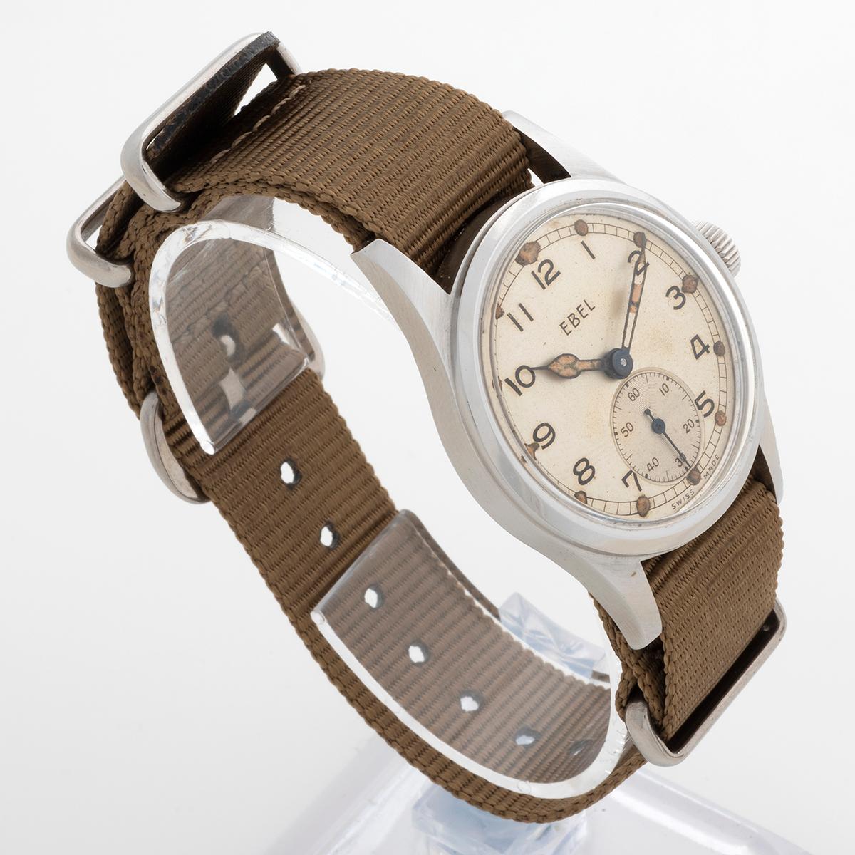 World War 2 era Ebel ATP (Army Trade Pattern/ Army Time Piece) Wristwatch. im Zustand „Gut“ im Angebot in Canterbury, England