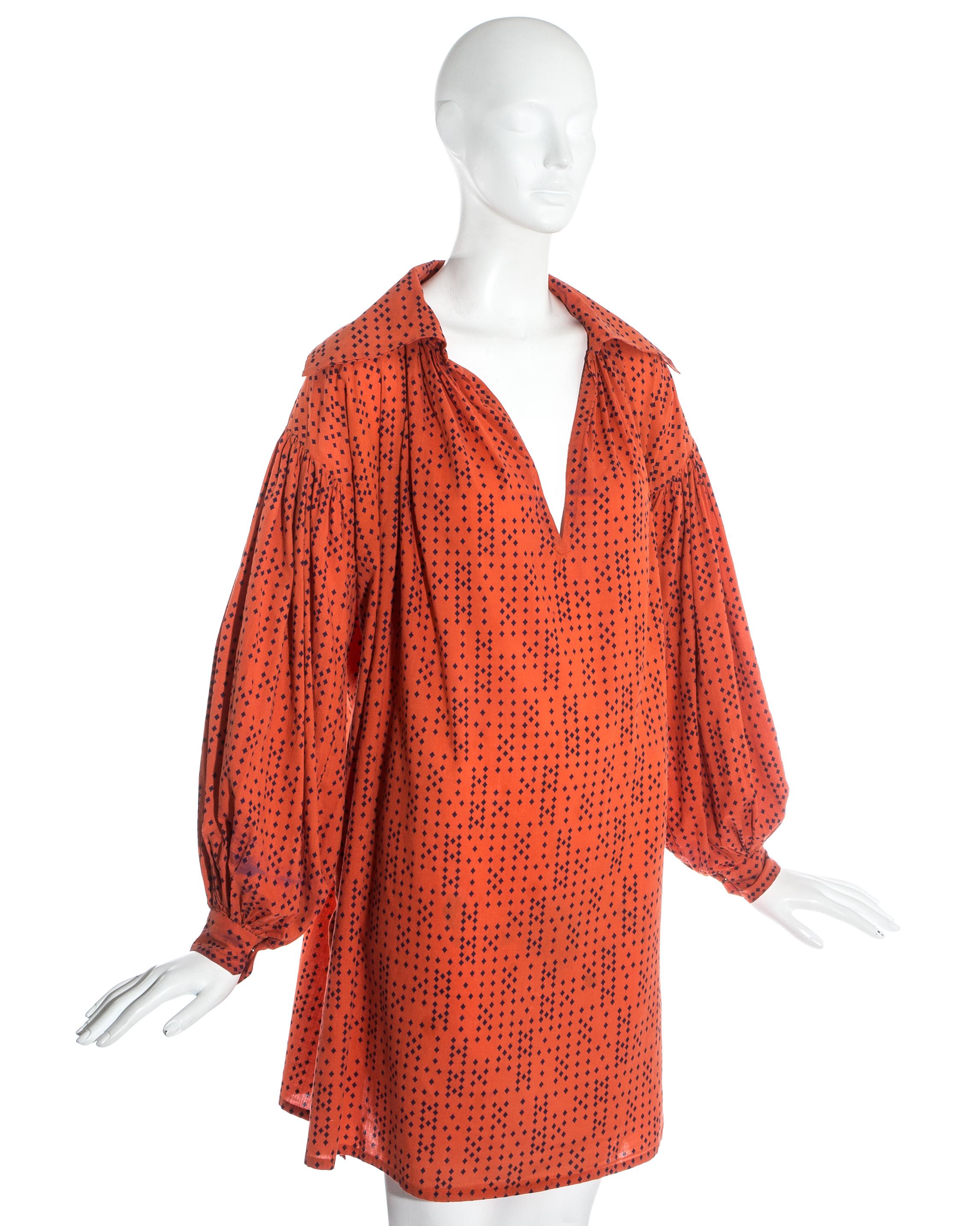 Worlds End orangefarbene Bluse 'Pirates' in Übergröße aus Baumwolle, fw 1981 (Orange) im Angebot