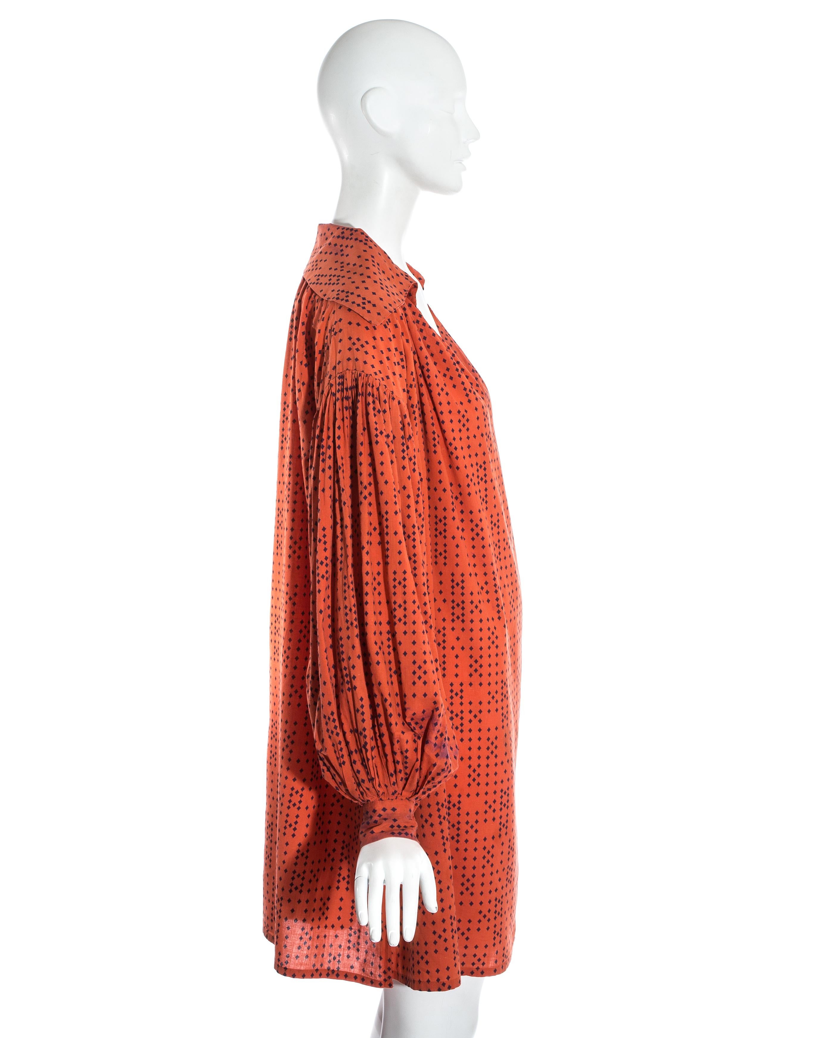 Worlds End: camicetta oversize in cotone arancione 
