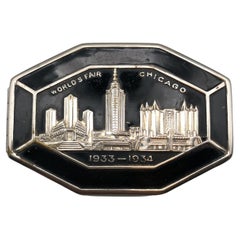 Worlds Fair Chicago 1933 - 1934 Silver & Black Enamel Art Deco Powder Compact 