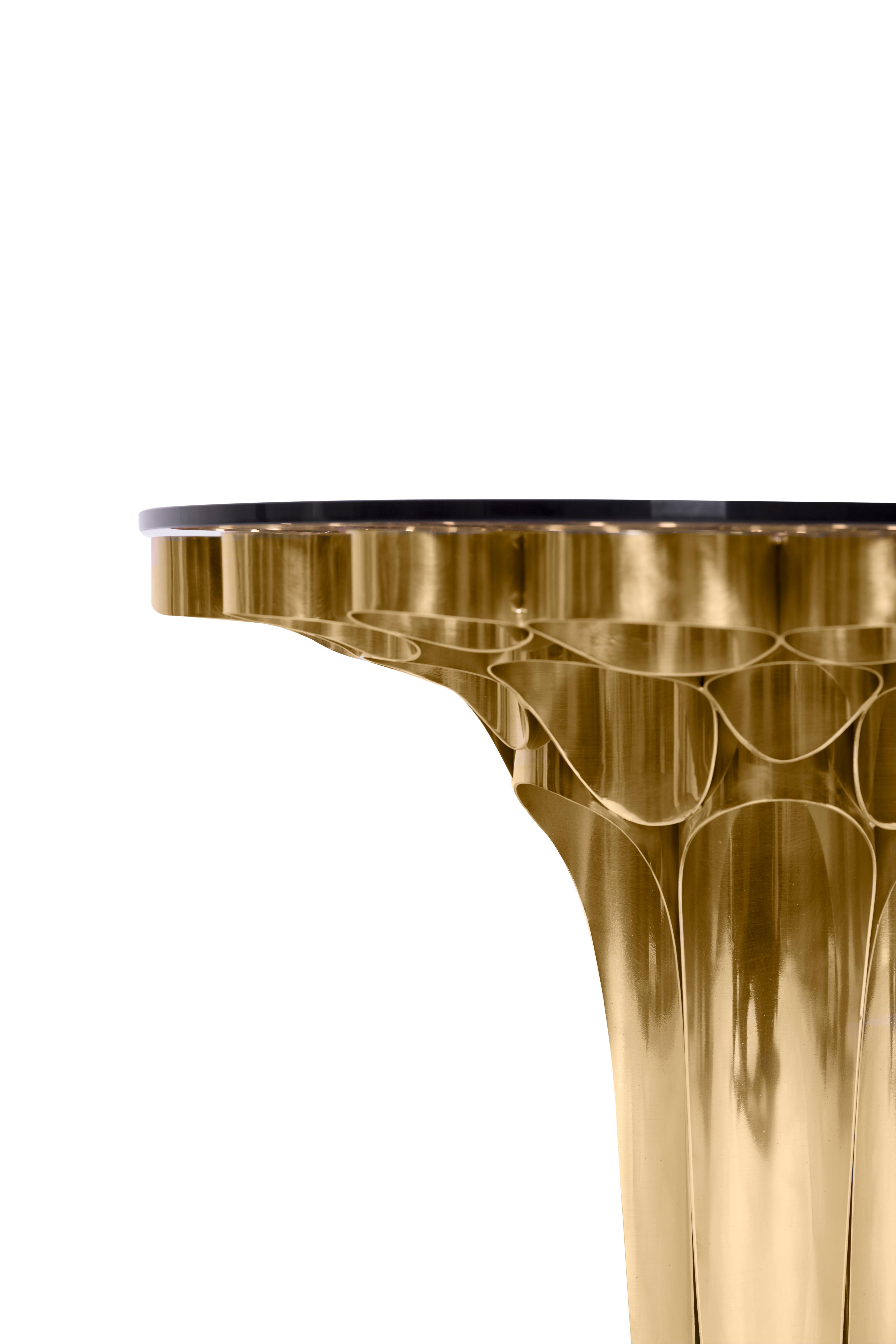 Portuguese Wormley Side Table in Polished Brass and Clear Glass For Sale