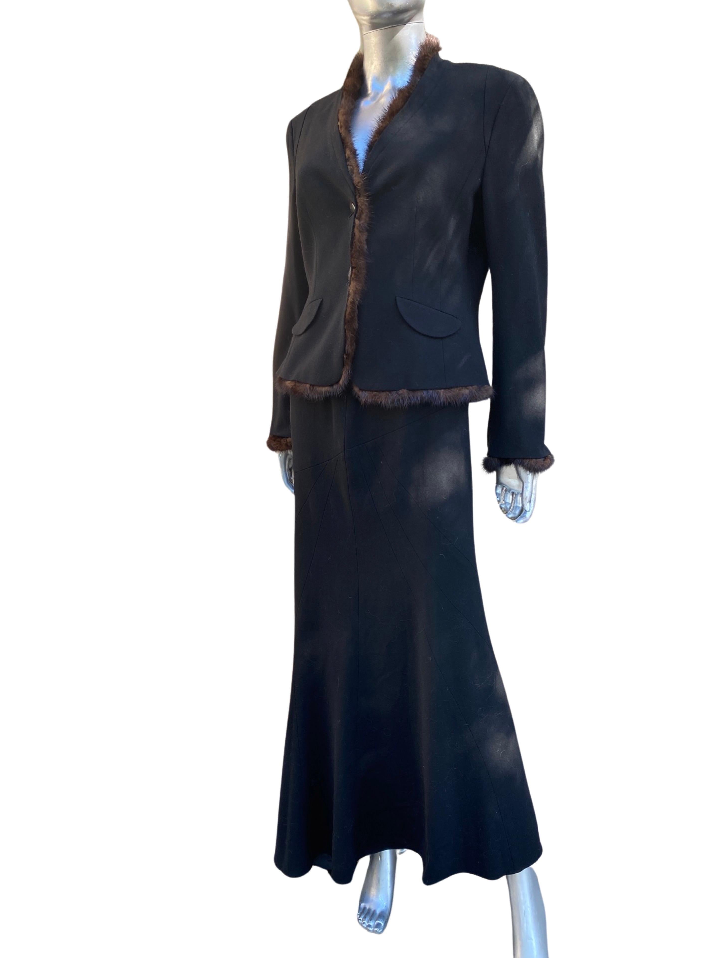 Worth New York CHIC! Black Wool Crepe Suit w/ Mink Trim Jacket Sz 12/14 For Sale 1