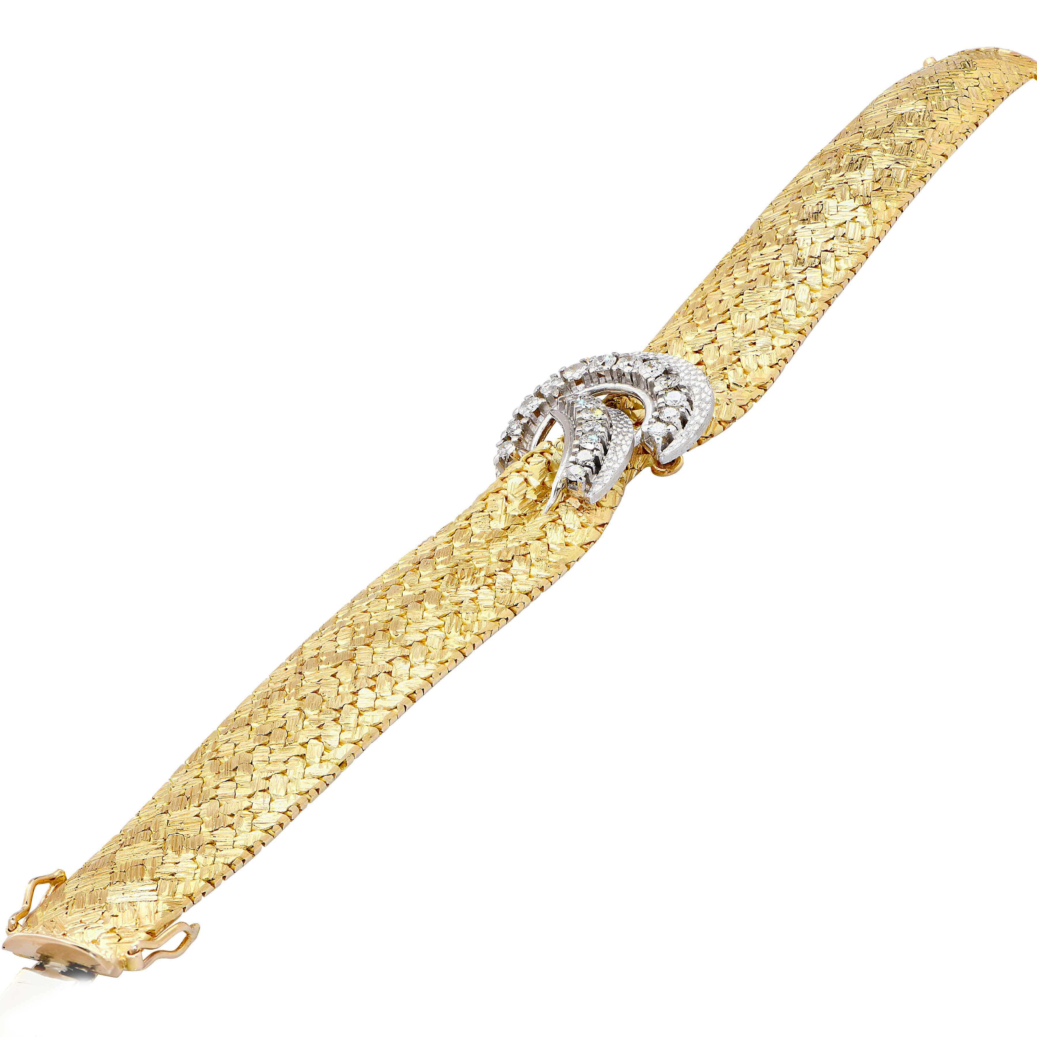 Woven 18 Karat Yellow Gold Bracelet with Diamonds In Excellent Condition In Bay Harbor Islands, FL