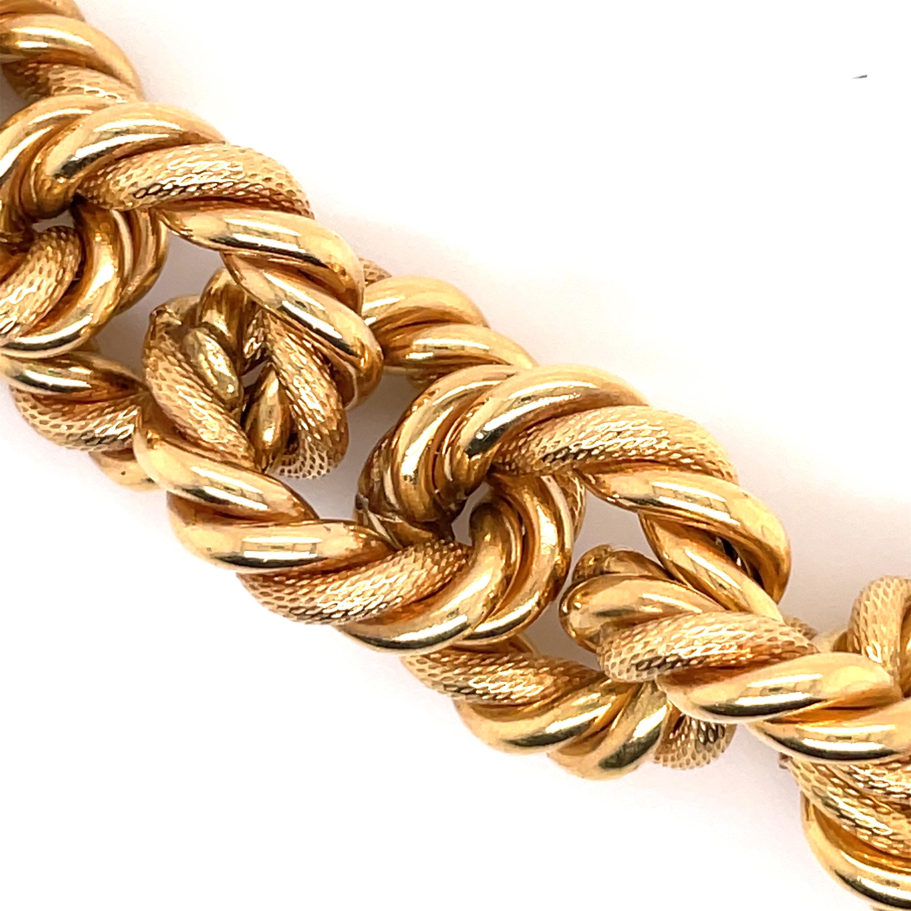 Woven 18 Karat Yellow Gold Link Bracelet 72.9 Grams In New Condition In New York, NY