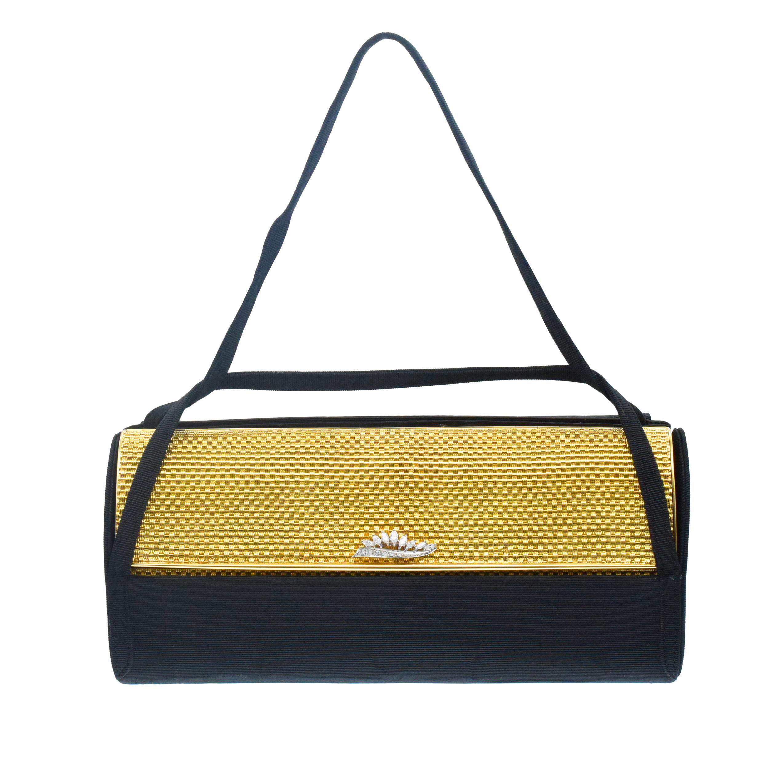 Pochette tissée en or jaune 18k et diamants. en vente 3