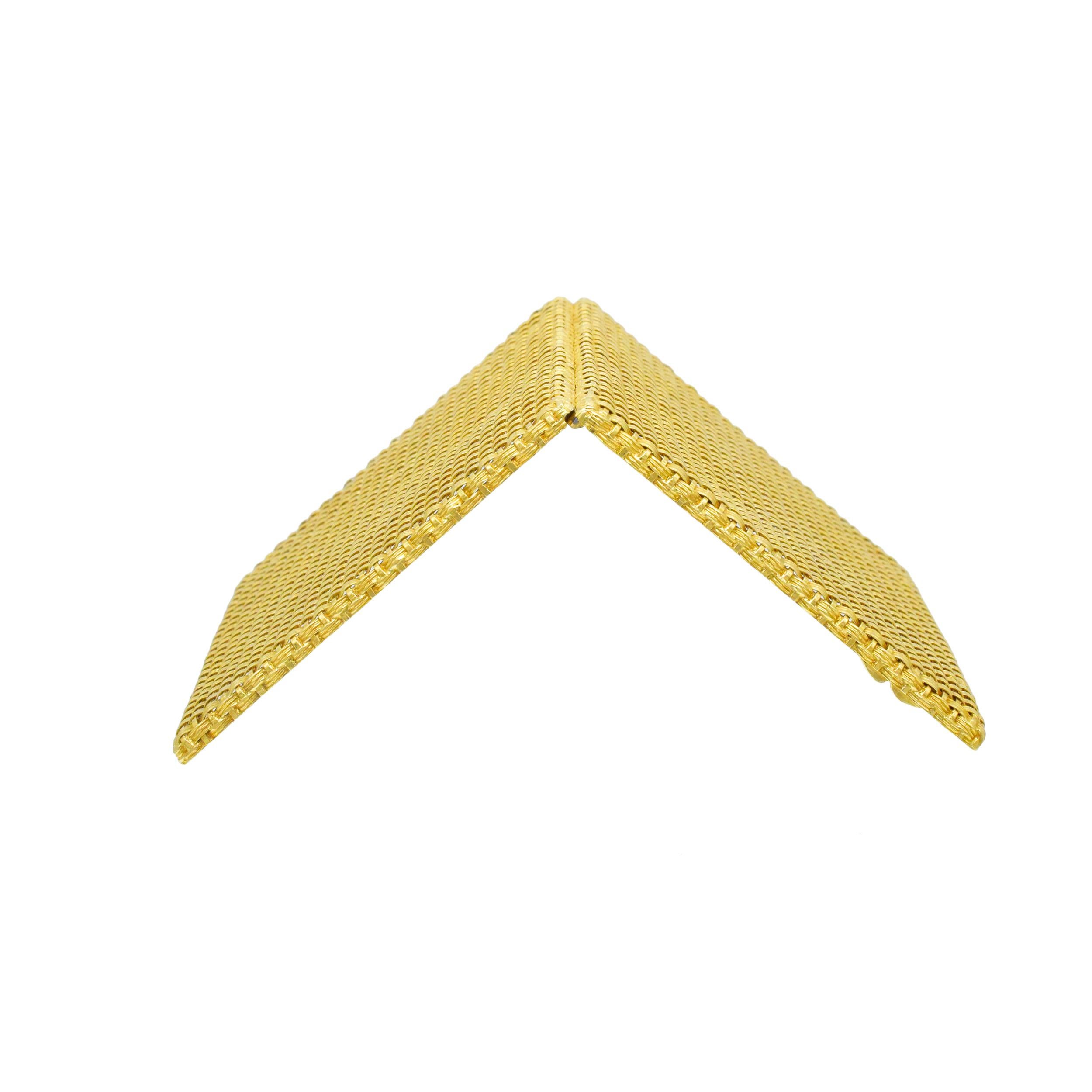 Tessuto giallo 18k  un vecchio portasigarette. in vendita 5