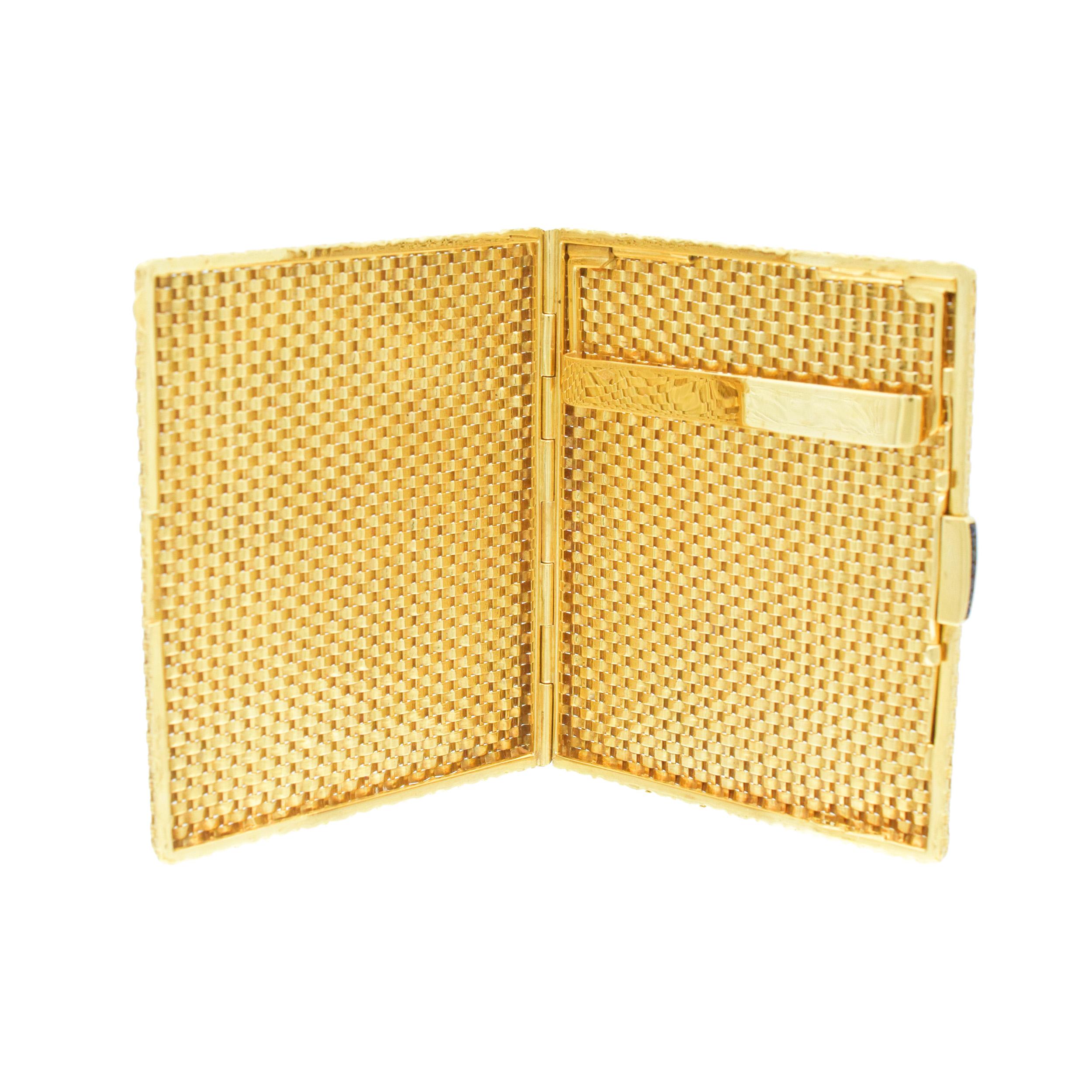Tessuto giallo 18k  un vecchio portasigarette. in vendita 6
