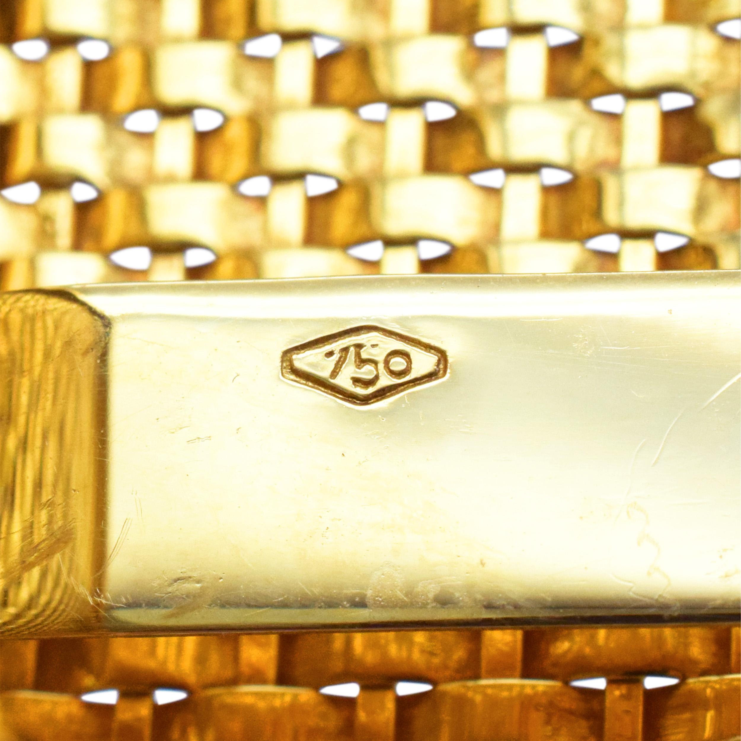 Tessuto giallo 18k  un vecchio portasigarette. in vendita 3