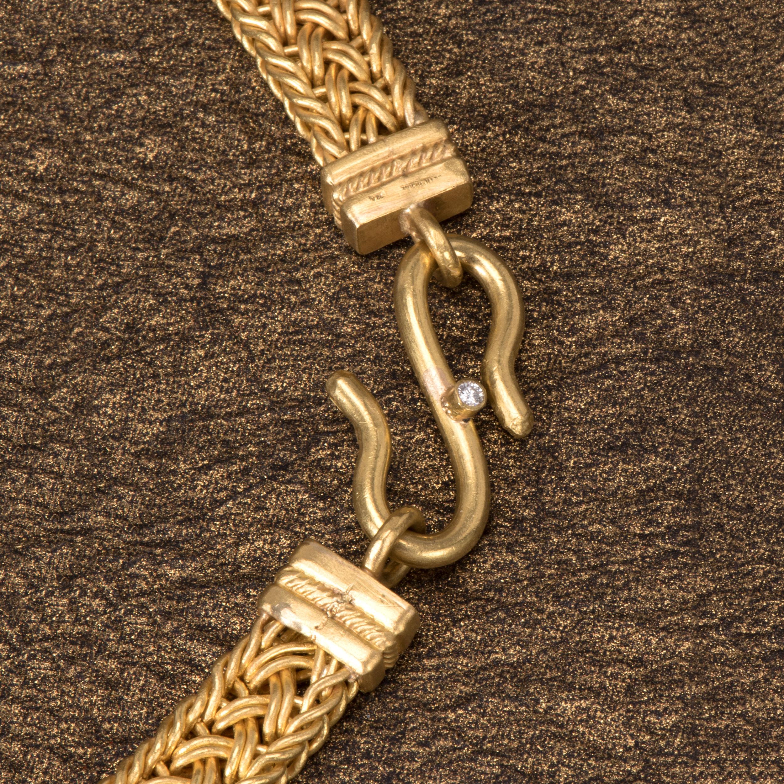 Woven 22 Karat Gold Necklace In New Condition For Sale In Santa Fe, NM