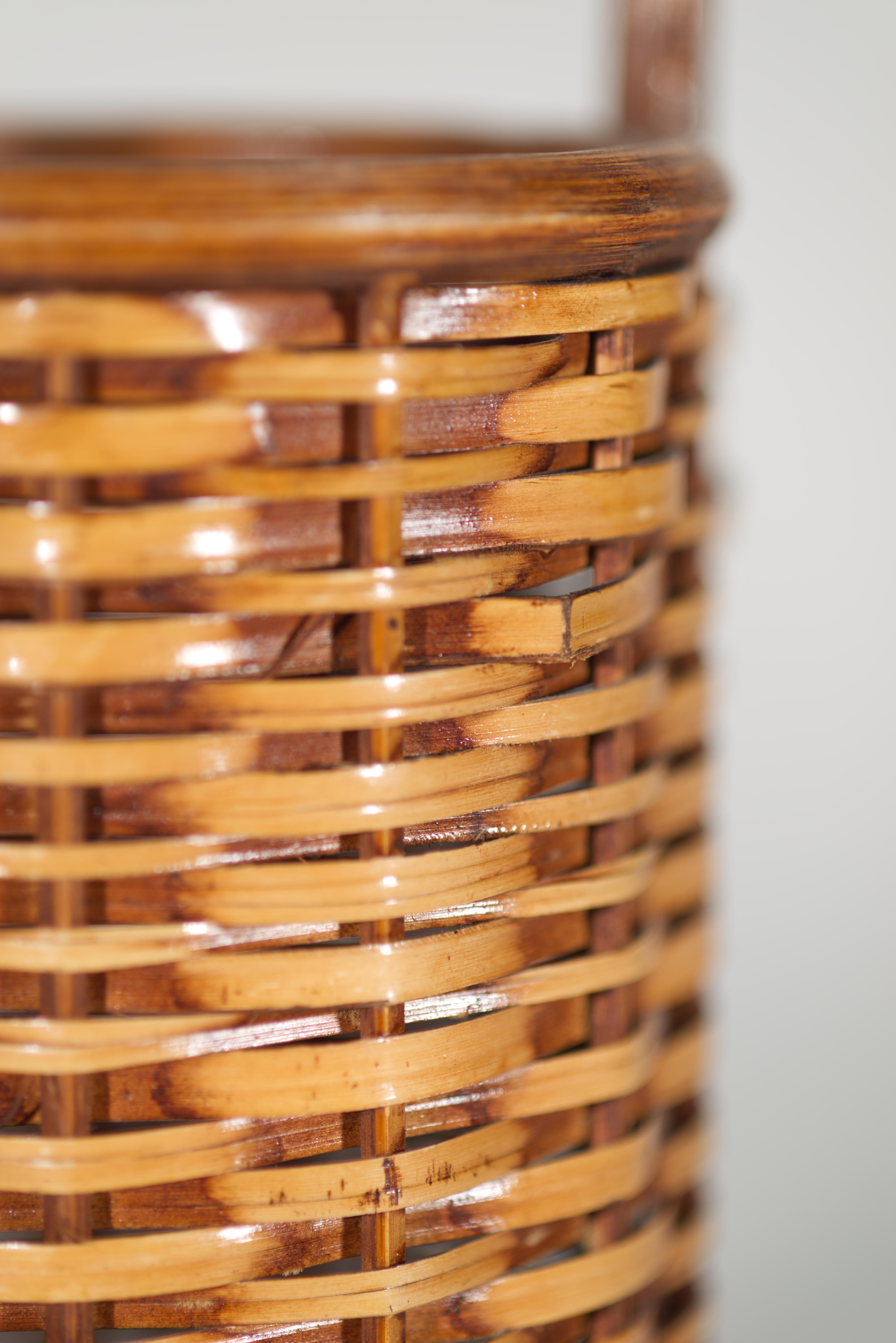Panier Ikebana en osier de bambou tissé, Artisanat Philippines en vente 1