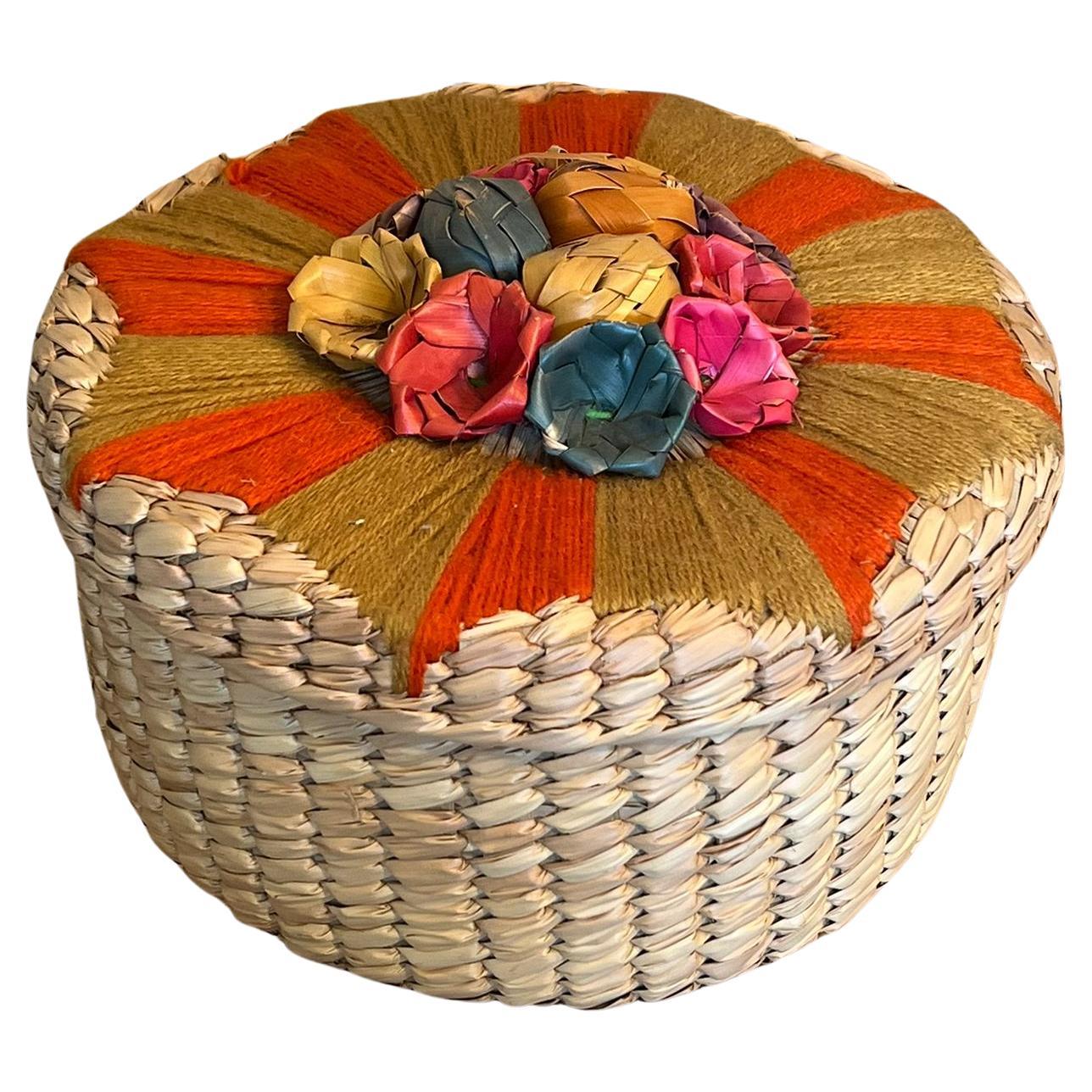 Panier décoratif tressé Récipient de rangement rond.