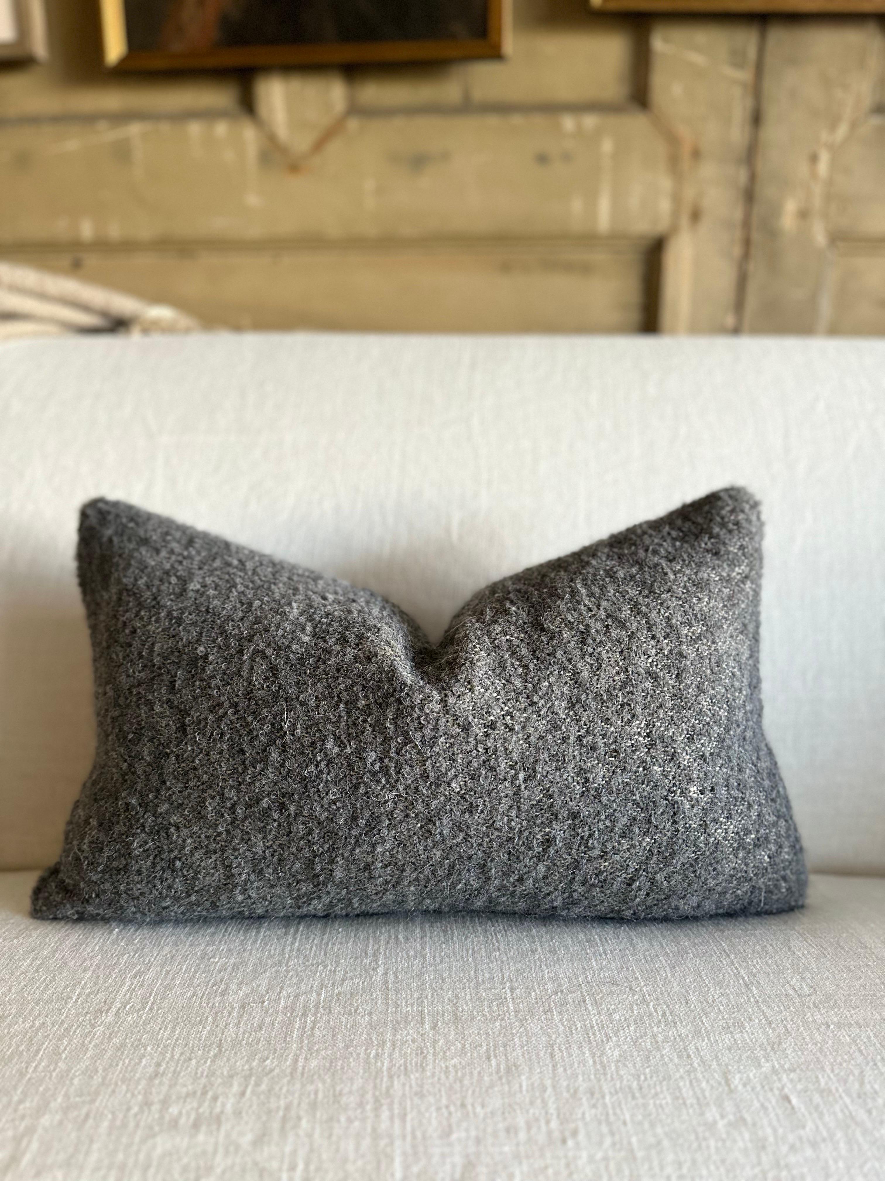 Hand Woven Wool and linen Petite Lumbar Pillow
Extremely soft to the hand, this beautiful smoke gray colored boucle style lumbar pillow is a perfect accent to your space.
Includes Down/Feather insert
Size: 12