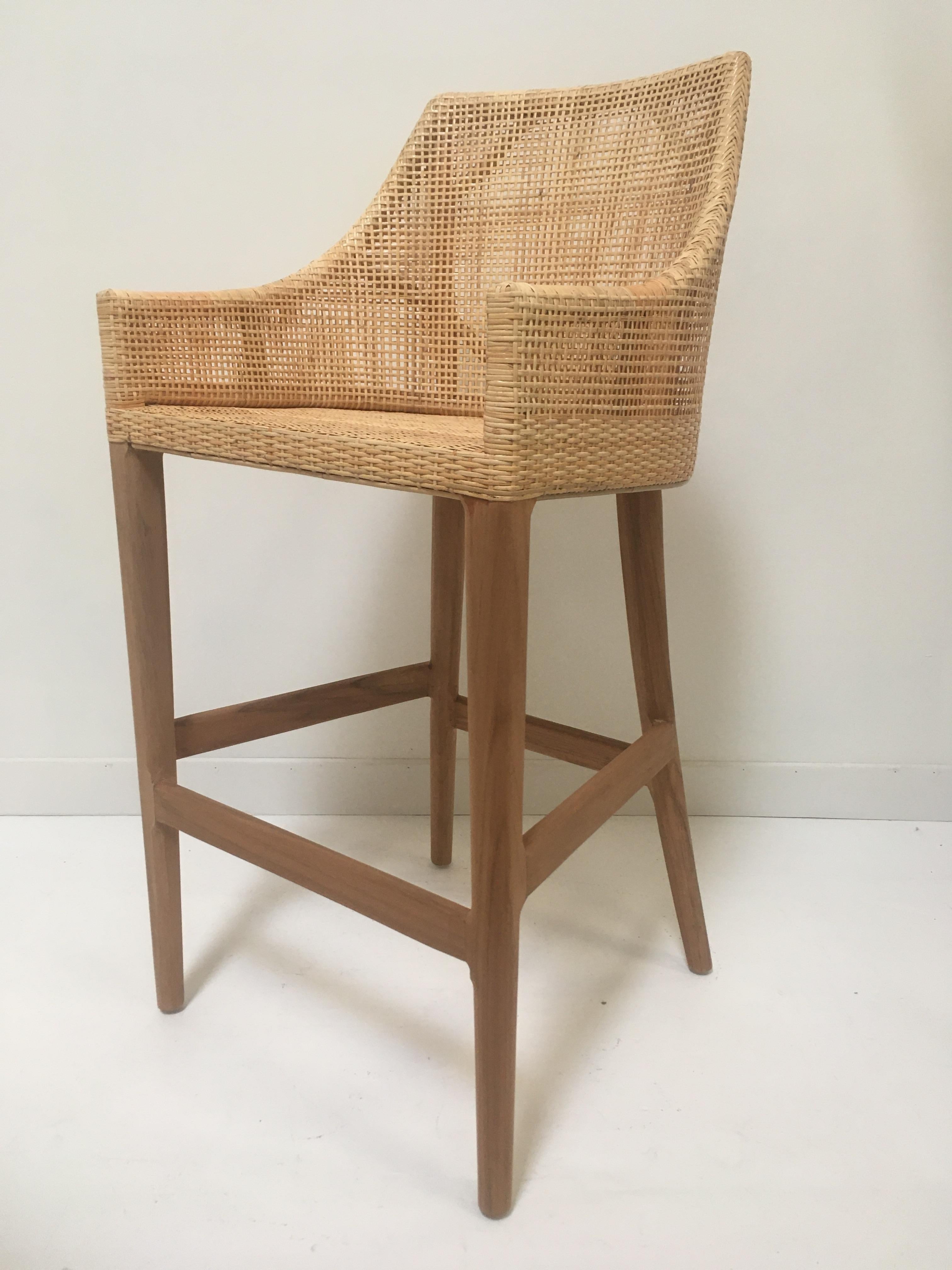 Woven Cane Rattan and Teak Wooden Set of Six Bar Stools In New Condition For Sale In Tourcoing, FR