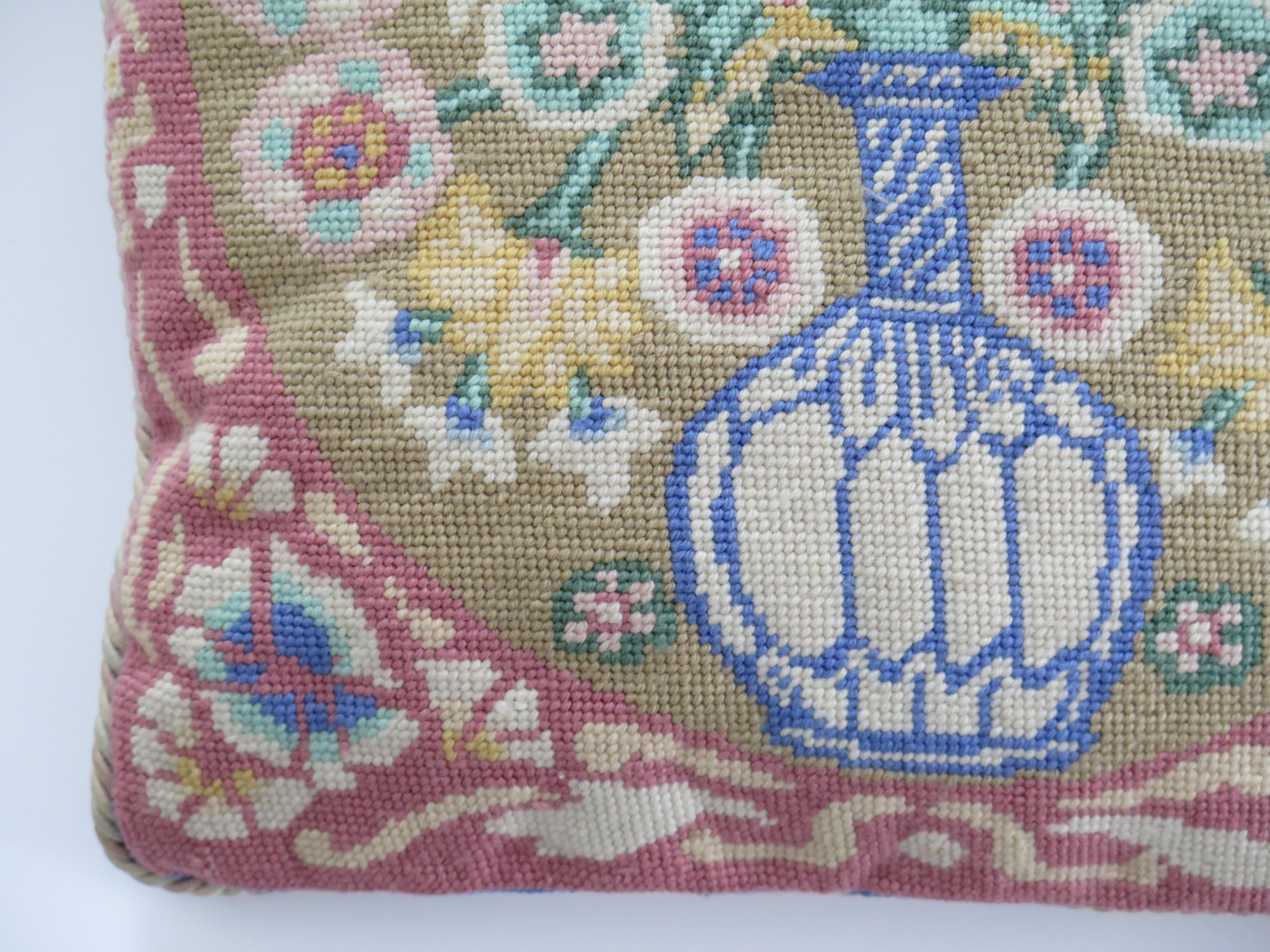 Woven Cushion or Pillow with Flower Vase pattern in pastel shades, Circa 1930s In Good Condition For Sale In Lincoln, Lincolnshire