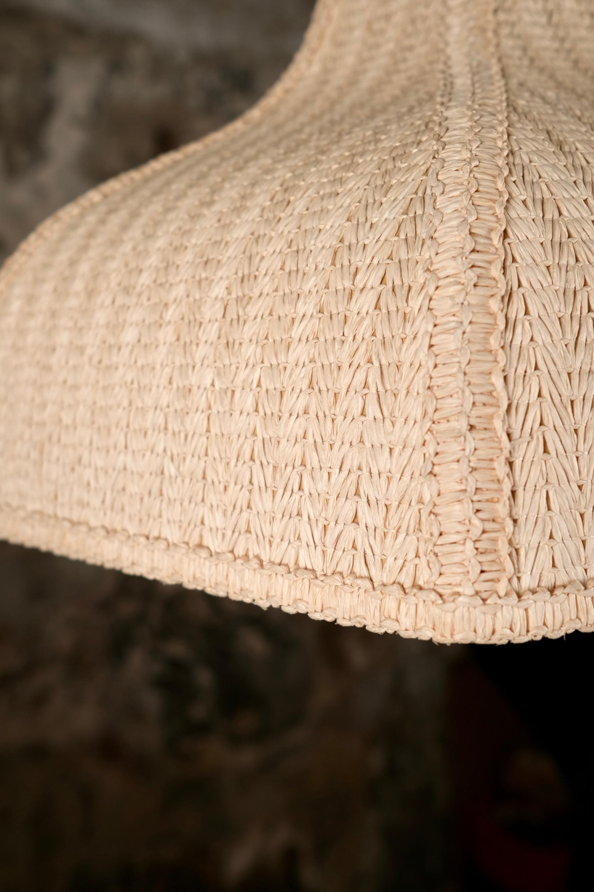 Woven embroidered raffia pendant, made in France, 1960s In Good Condition In Lyon, FR