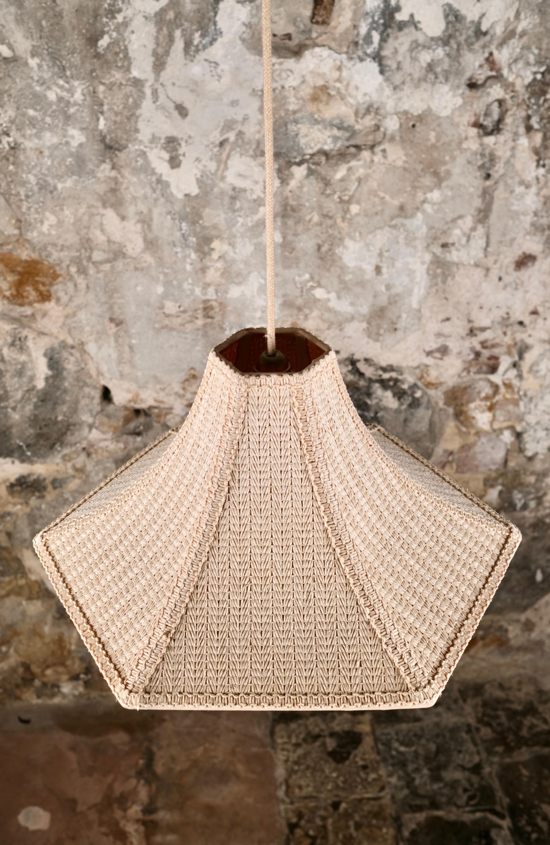 Woven embroidered raffia pendants, France, 1960s In Good Condition In Lyon, FR