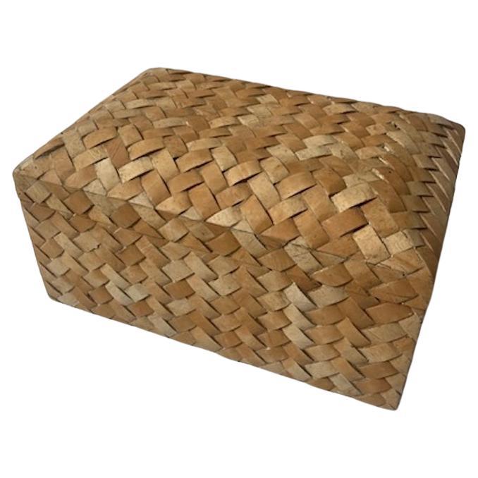 Caja de caña de imitación tejida