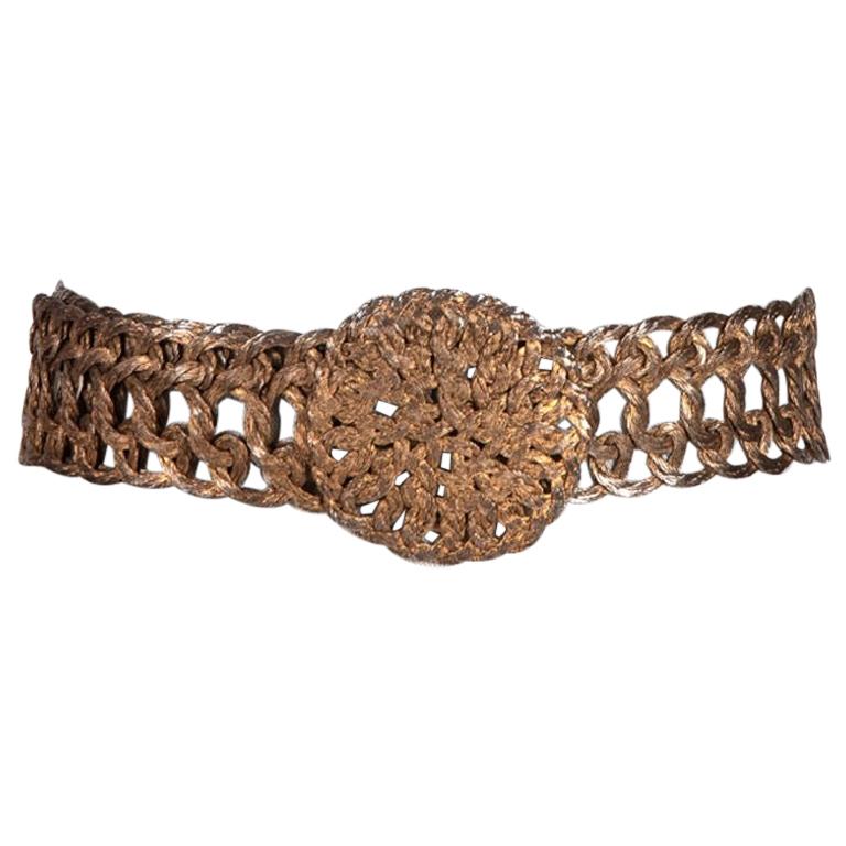 Hebilla y cinturón de hilo metálico plateado y dorado c. 1970