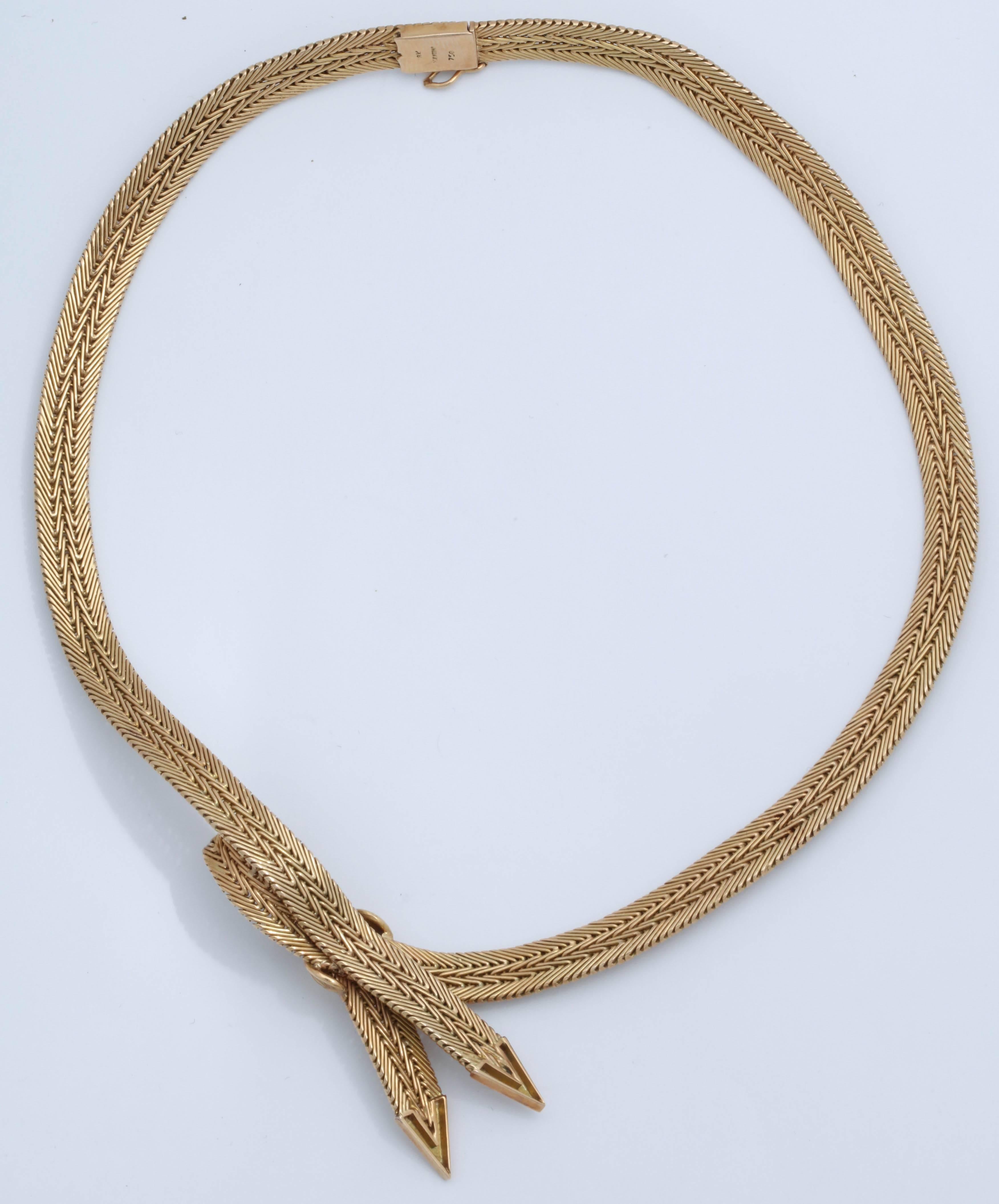 Woven Herringbone Necklace with Centre Bow In Excellent Condition In New York, NY