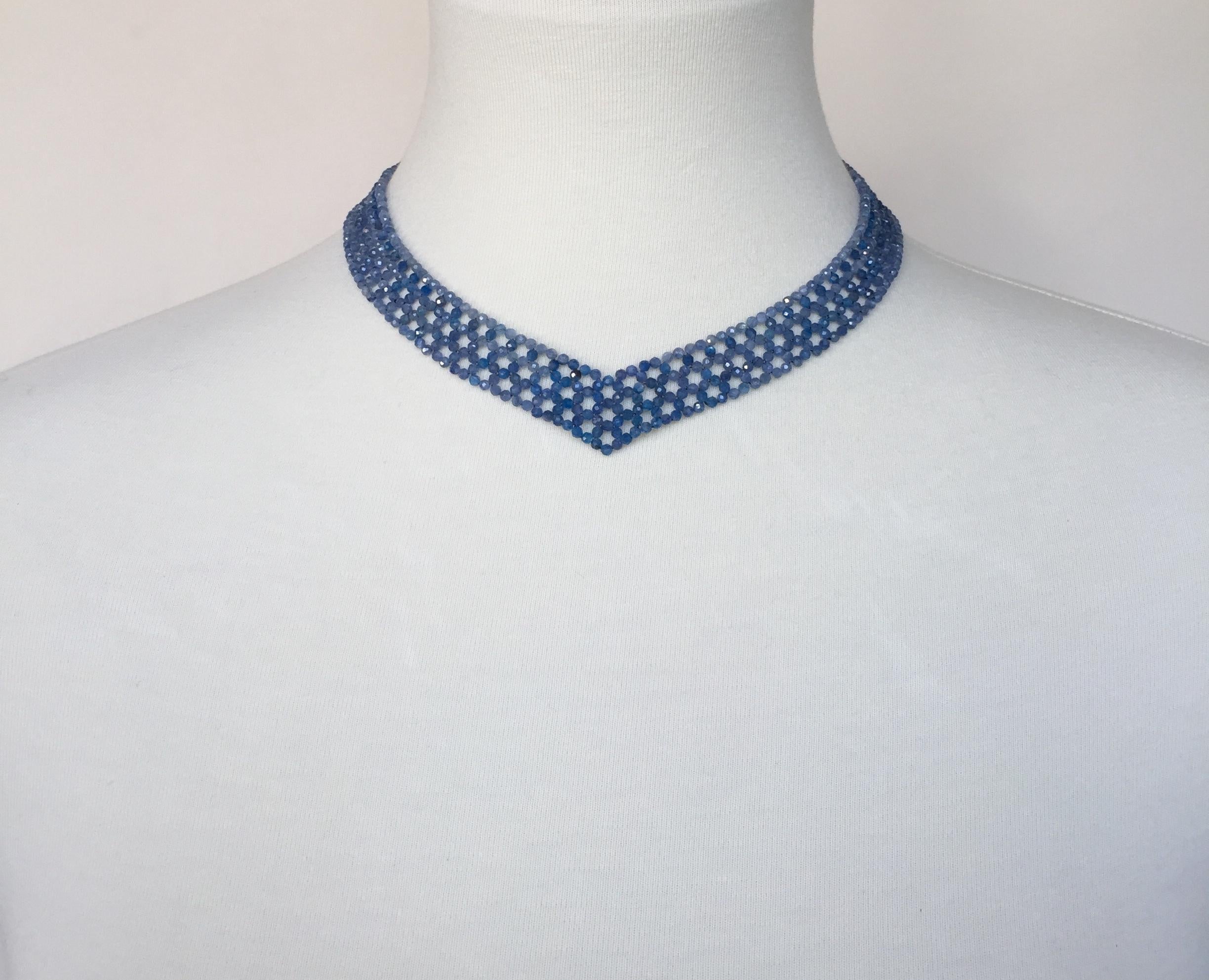 Marina J Collier en forme de « V » en perles de Kyanite tissées avec fermoir en argent sterling Pour femmes en vente