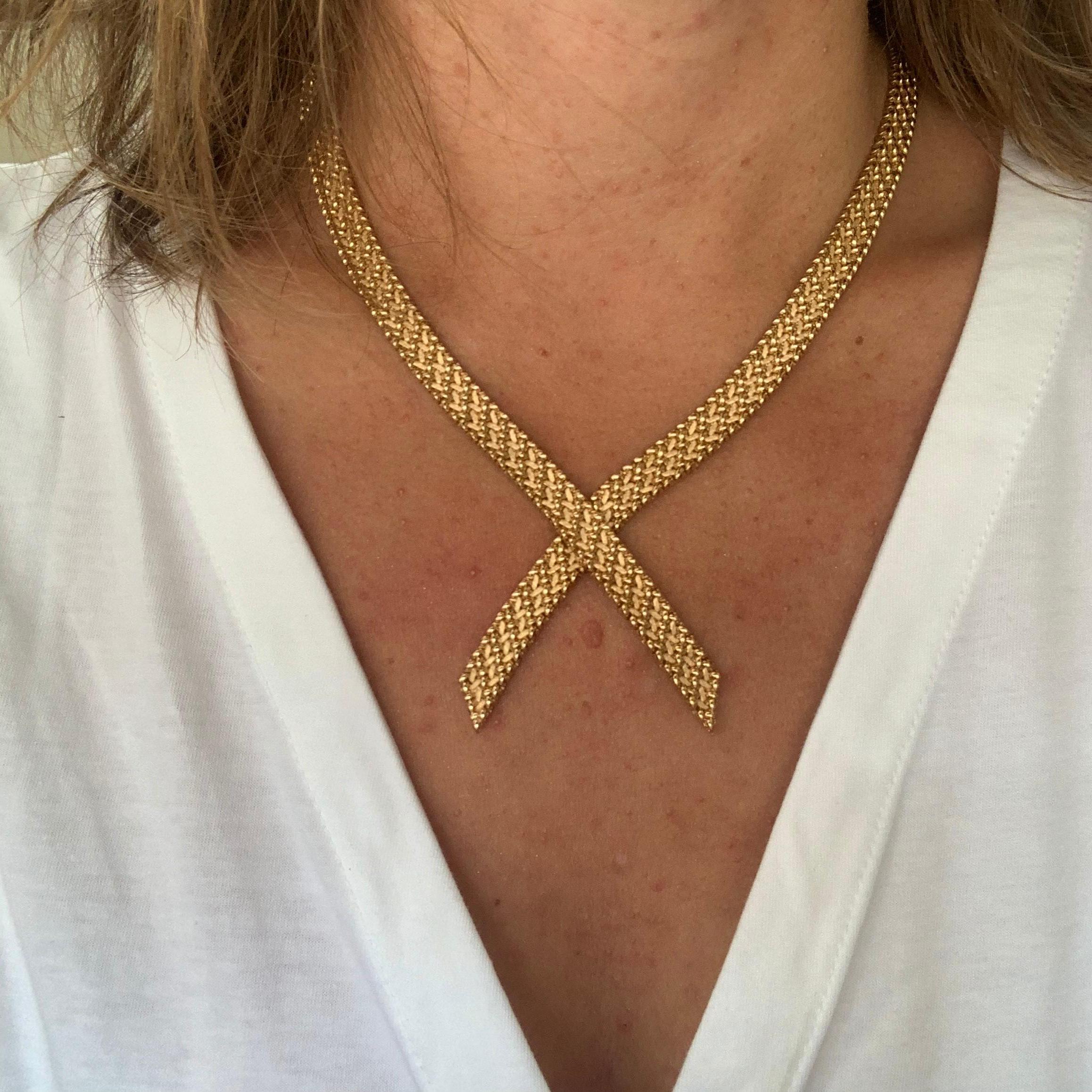 Woven Mesh Yellow Gold Necklace 1