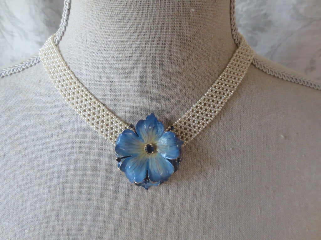 Collar de perlas tejidas, de varios soportes, con cierre de oro Cuenta en venta