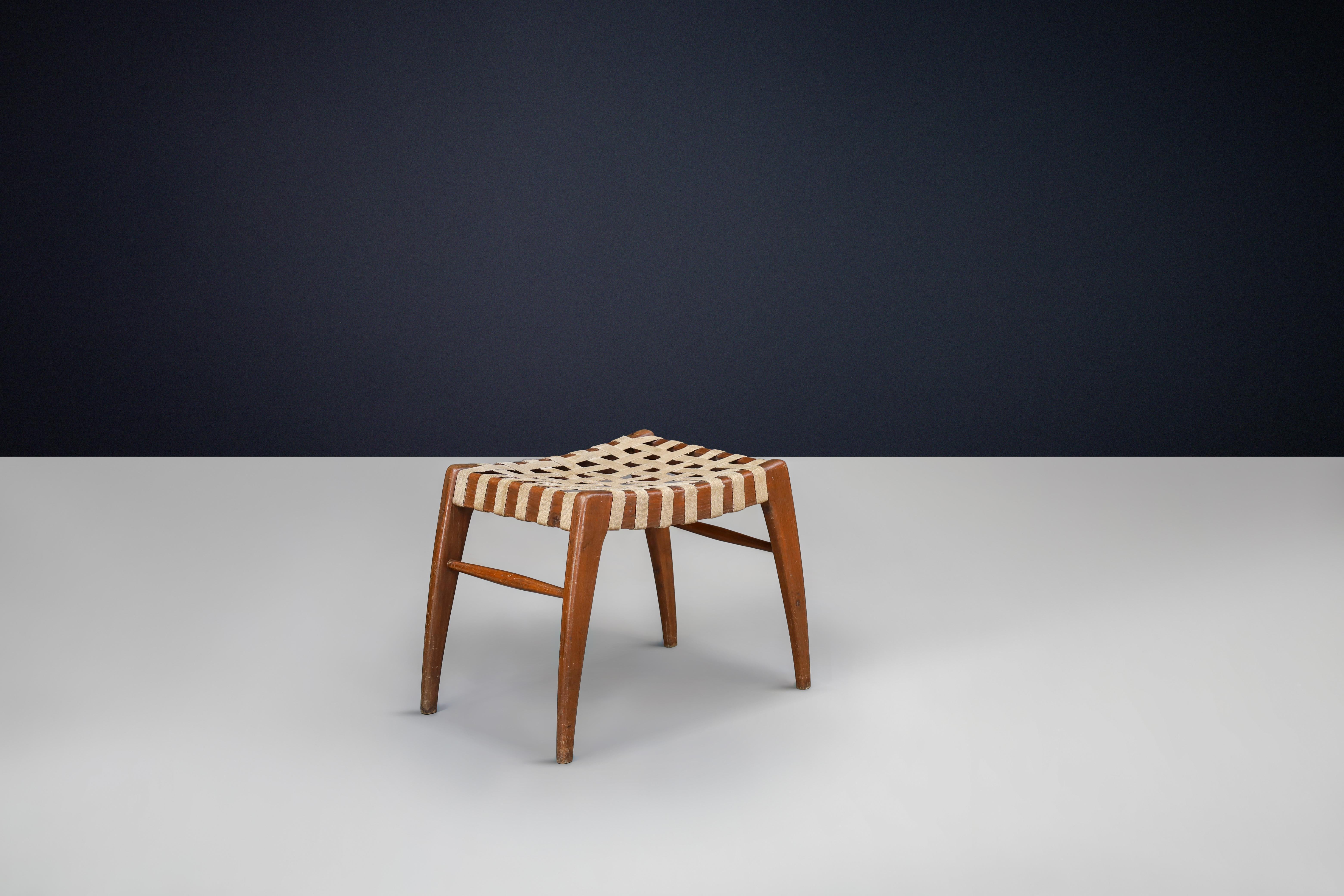 Tabouret en Oak Oak tissé par Jan Vaněk pour Krásná Jizba, Tchécoslovaquie, années 1940 en vente 2