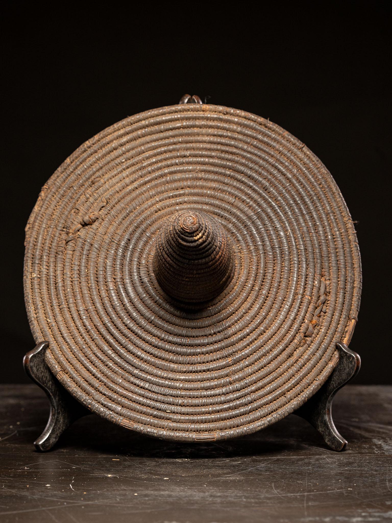 Gewebtes Abwehrschild, Batammaliba-Kultur, Republik Benin. im Angebot 1