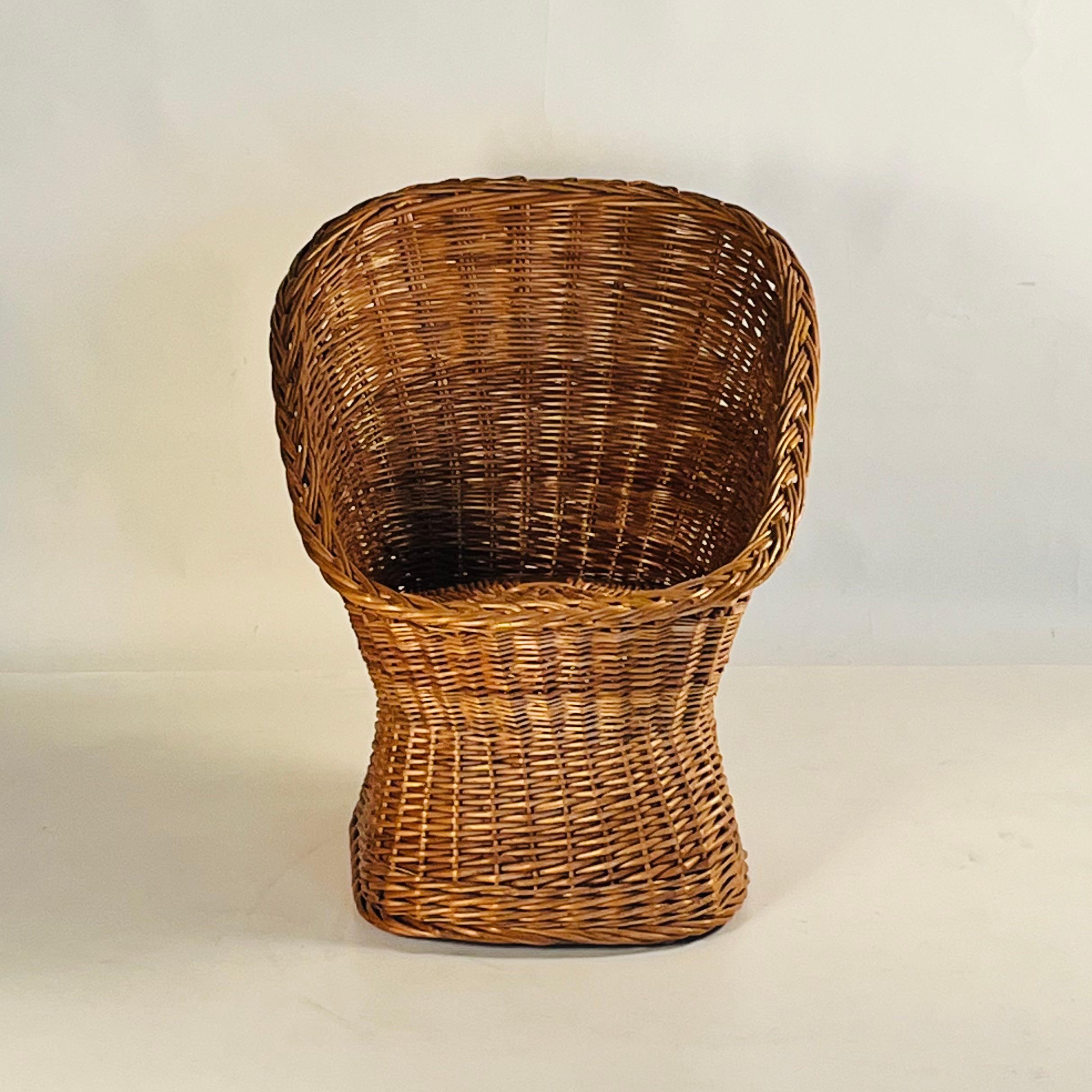 This barrel chair is stylish and comfy. Its lovely honey-colored rattan suits any room. It has a shearling pad for extra luxury and comfort. The chair's unique shape and boho style make it stand out. Made in Yugoslavia, it shows great quality and