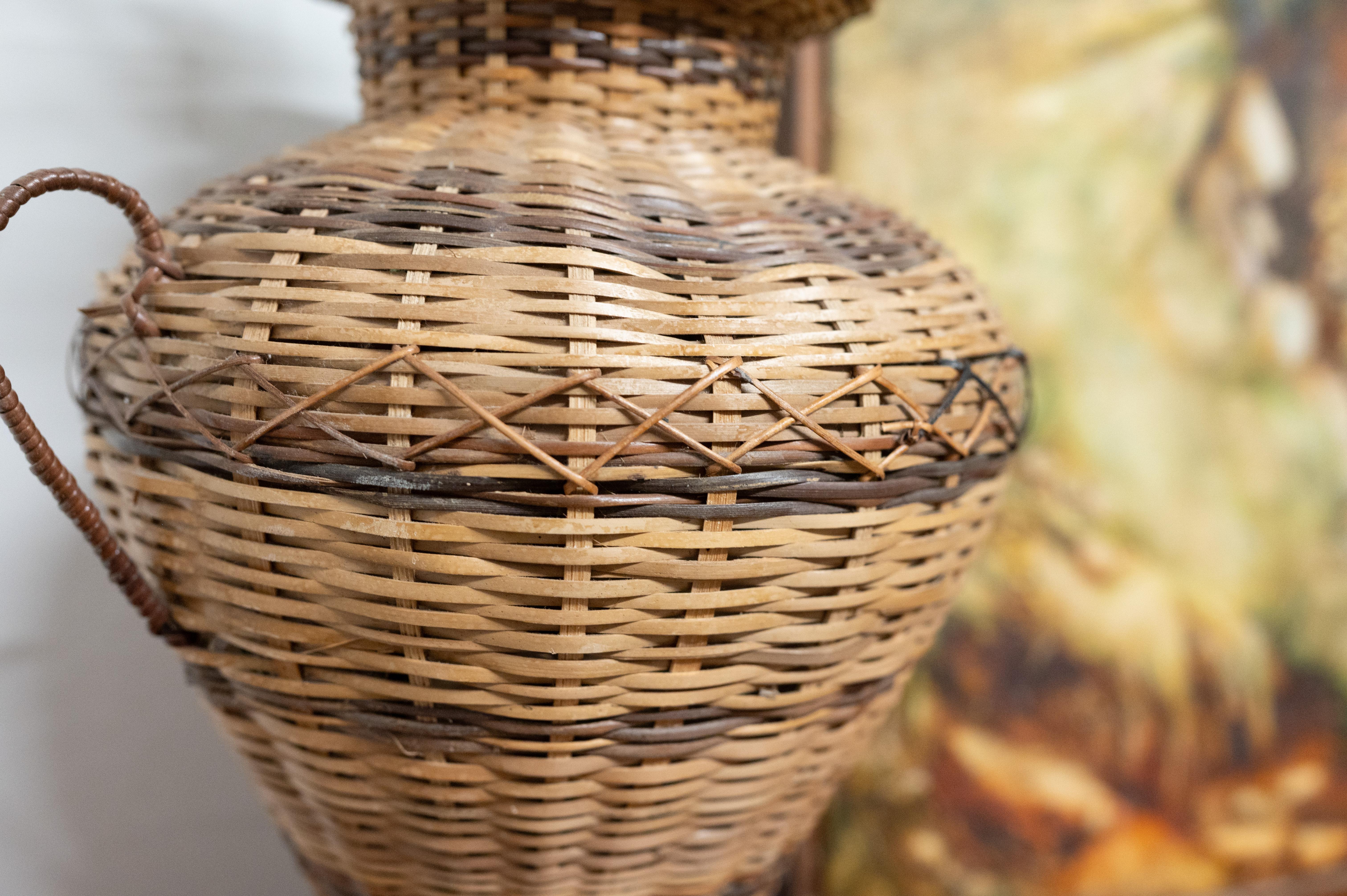 Vase en rotin tressé Bon état - En vente à London, GB