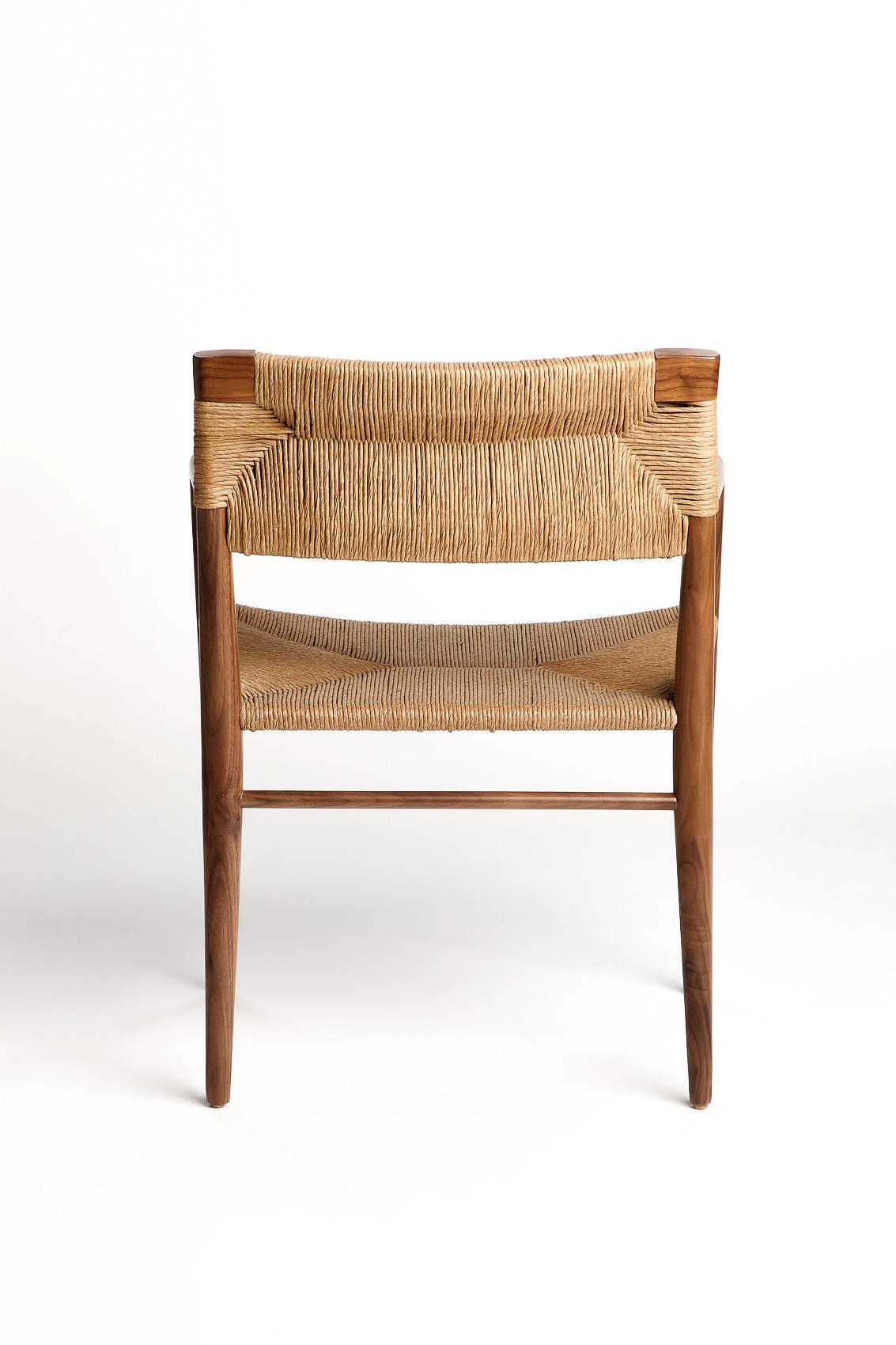 woven back dining chairs