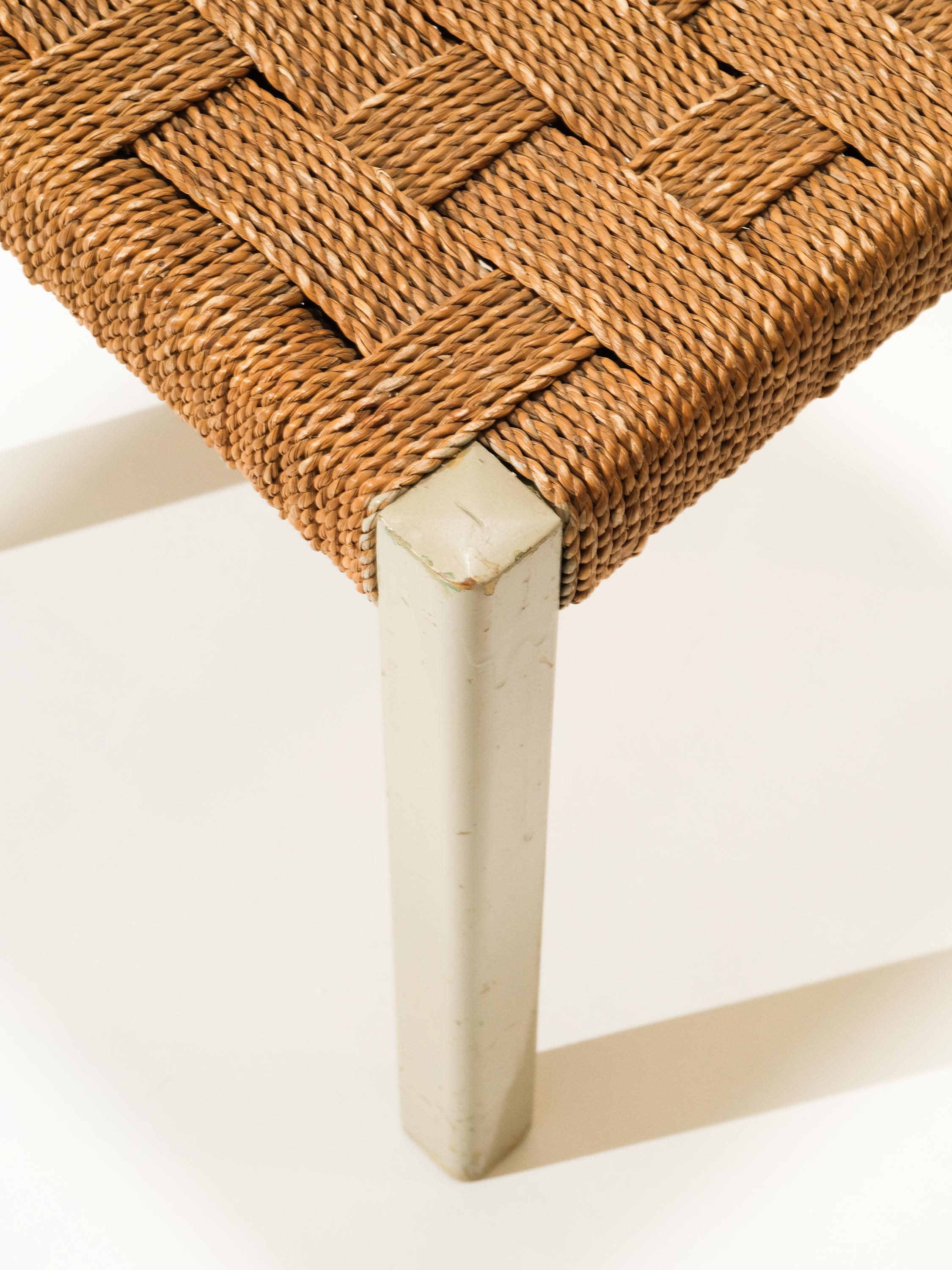 Woven Seagrass and Painted Wood Stool by Axel Larsson for Gemla, Sweden, 1940s In Good Condition For Sale In Karis, Nyland