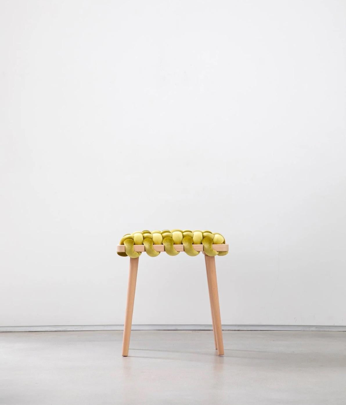 Tessuto Sgabello intrecciato in velluto Citron in vendita