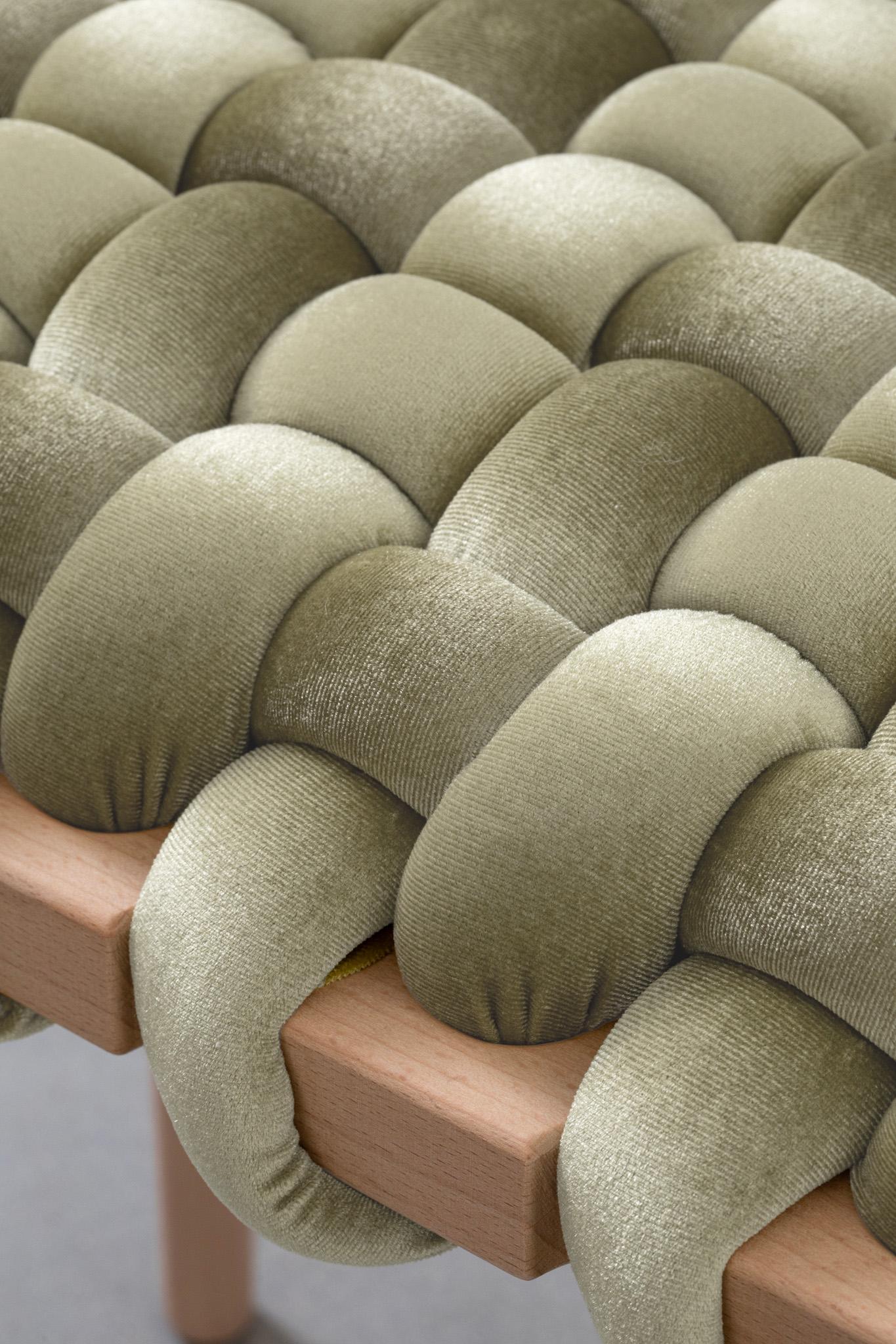 Woven stool in Ivory velvet In New Condition For Sale In Tel Aviv, IL