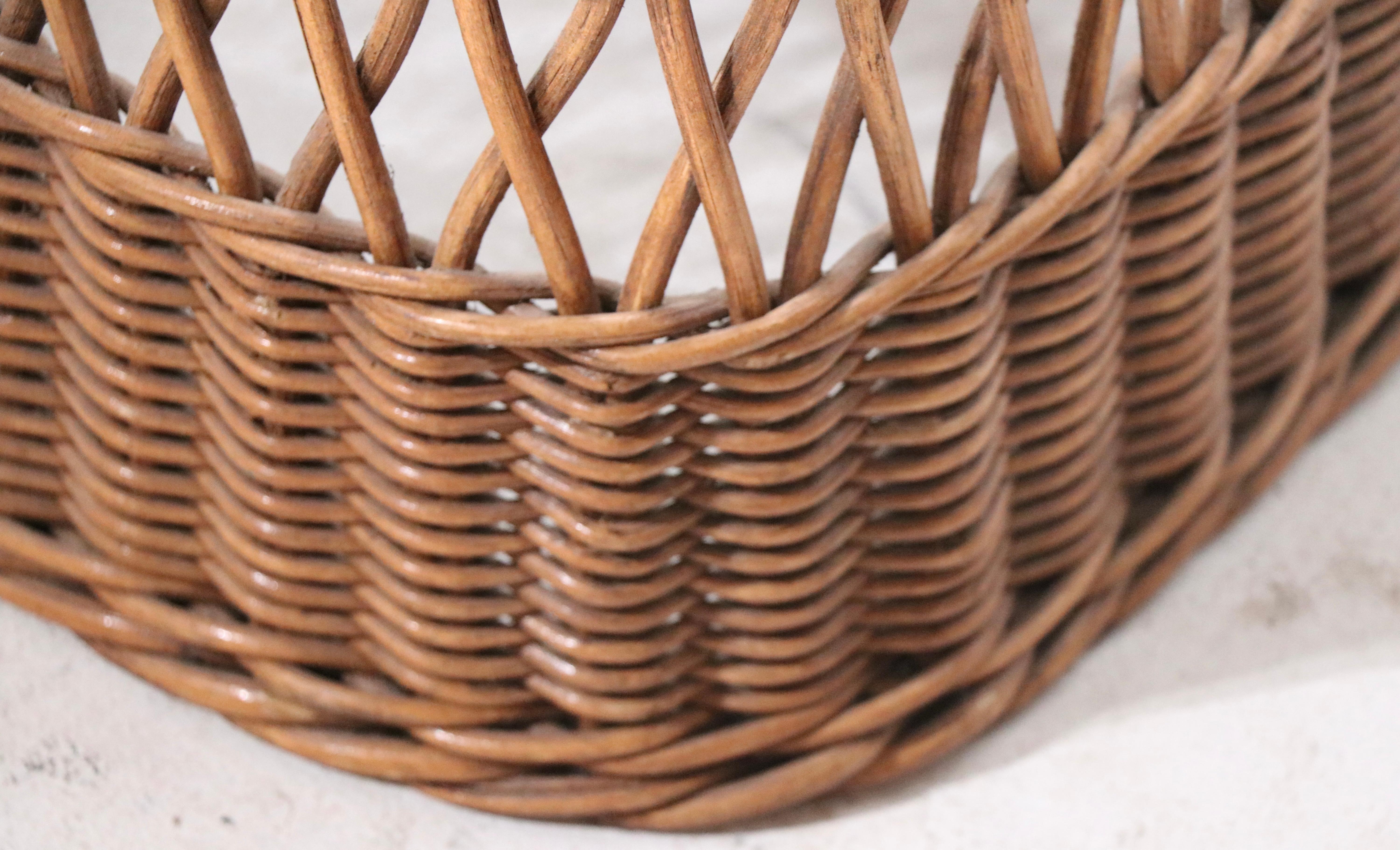 Woven Wicker and Plate Glass Side, End Table ca. 1970's For Sale 4