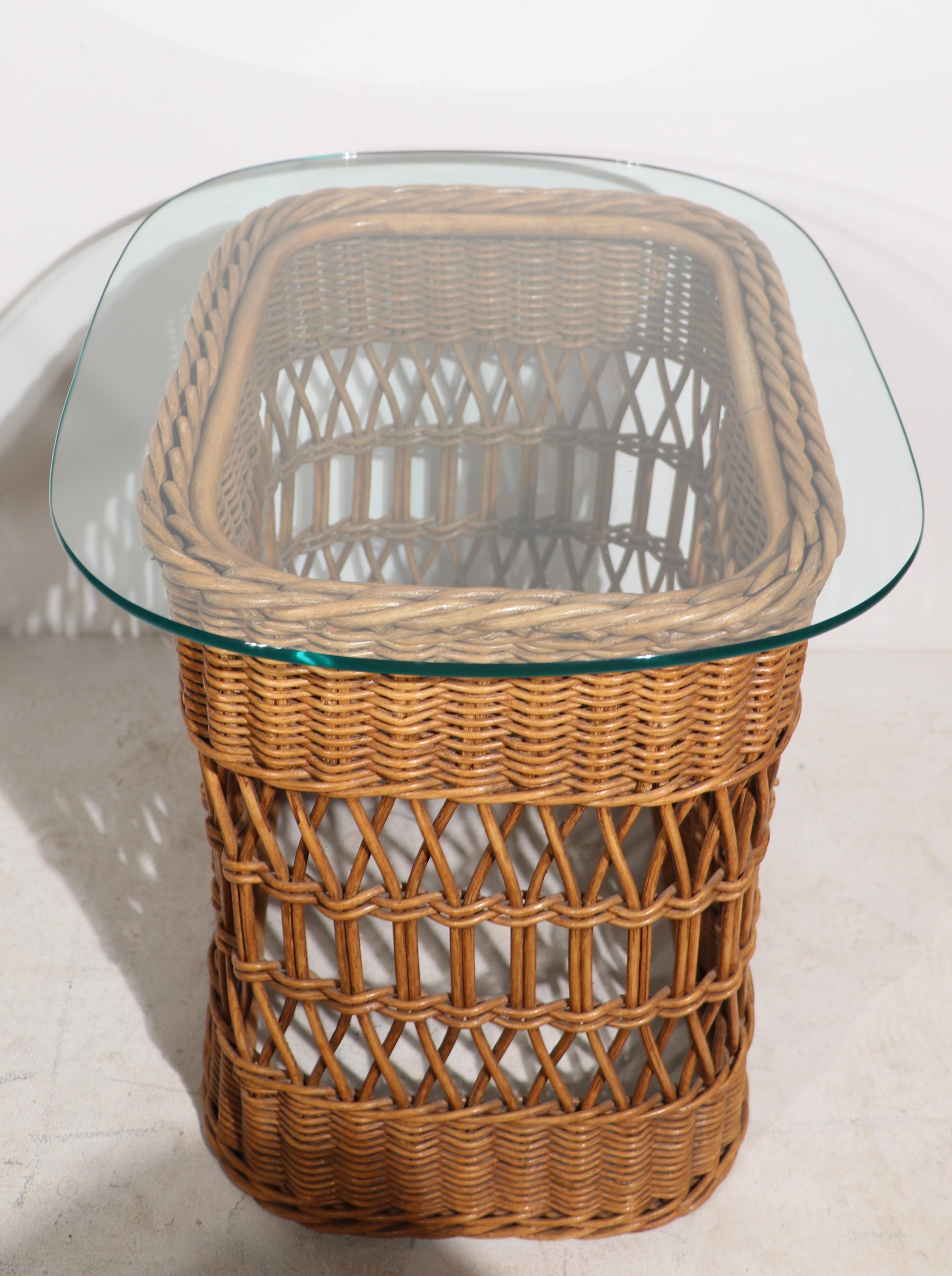 Mid-Century Modern Woven Wicker and Plate Glass Side, End Table ca. 1970's For Sale