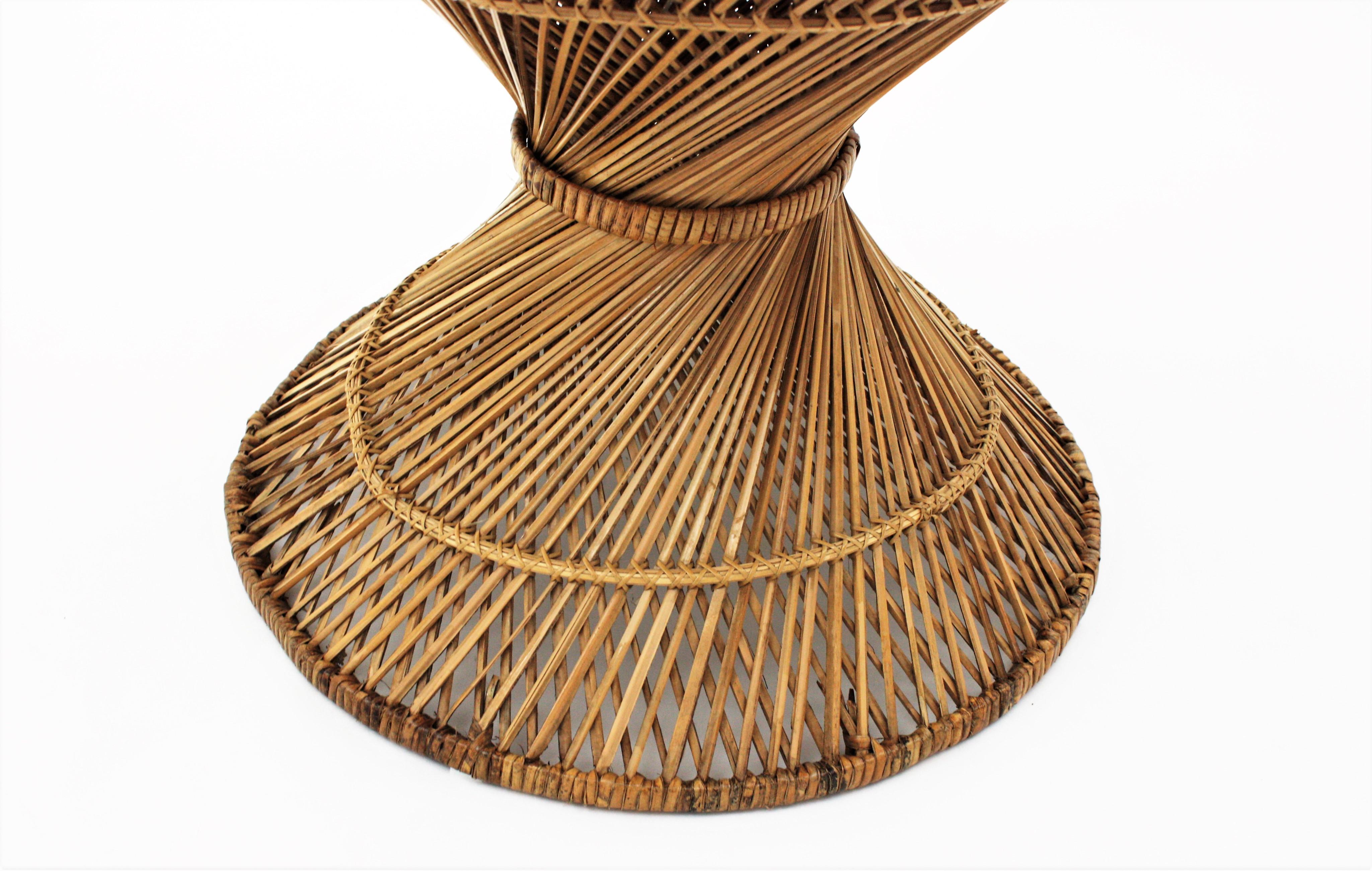 20th Century Woven Wicker and Rattan Emmanuelle Peacock Coffee Table, Spain, 1960s For Sale