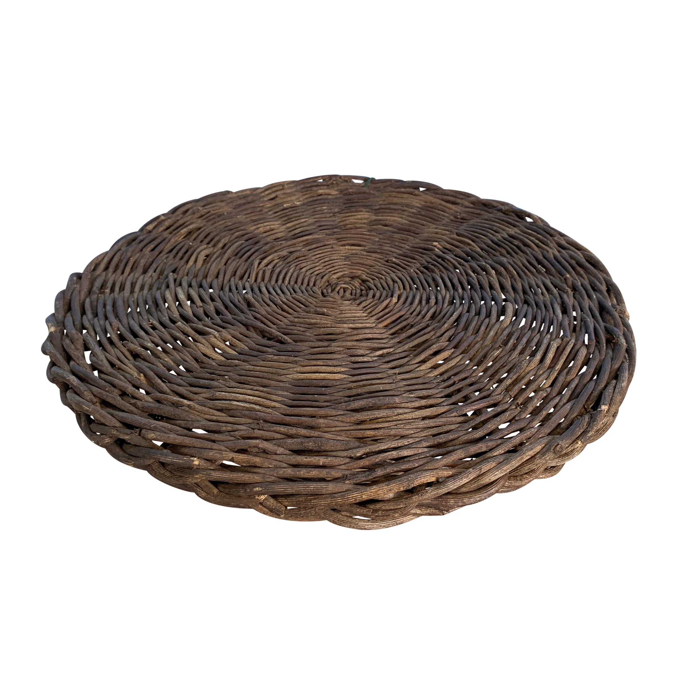Rustic Woven Wicker Cake Stand