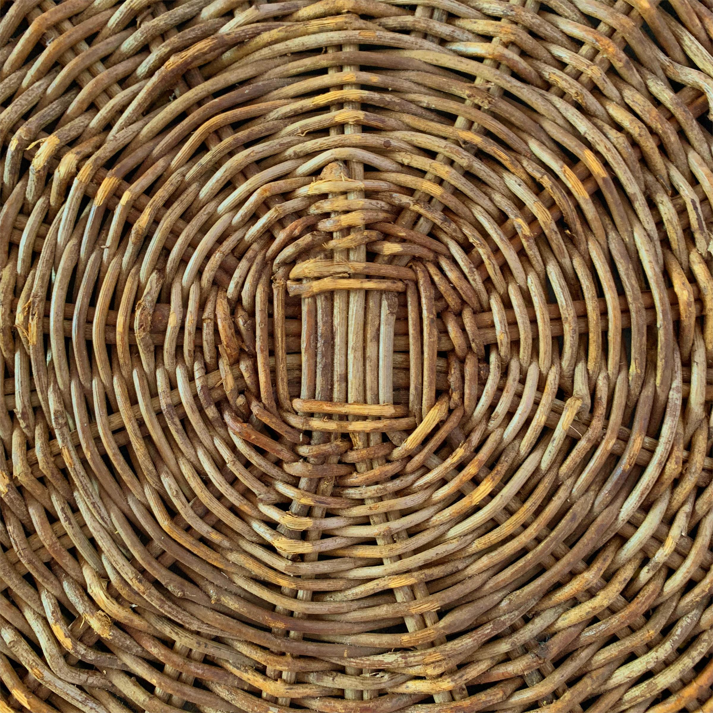 American Woven Wicker Cake Stand